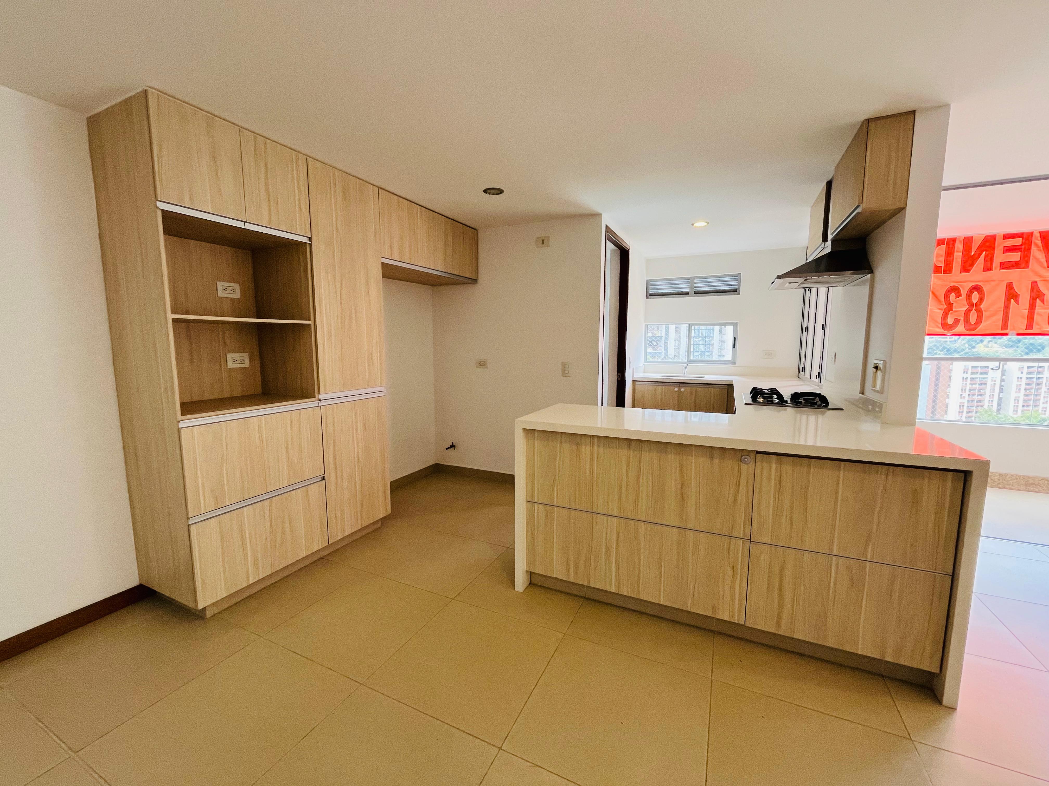 ARRIENDO APARTAMENTO - ENVIGADO LOMA DE LAS BRUJAS