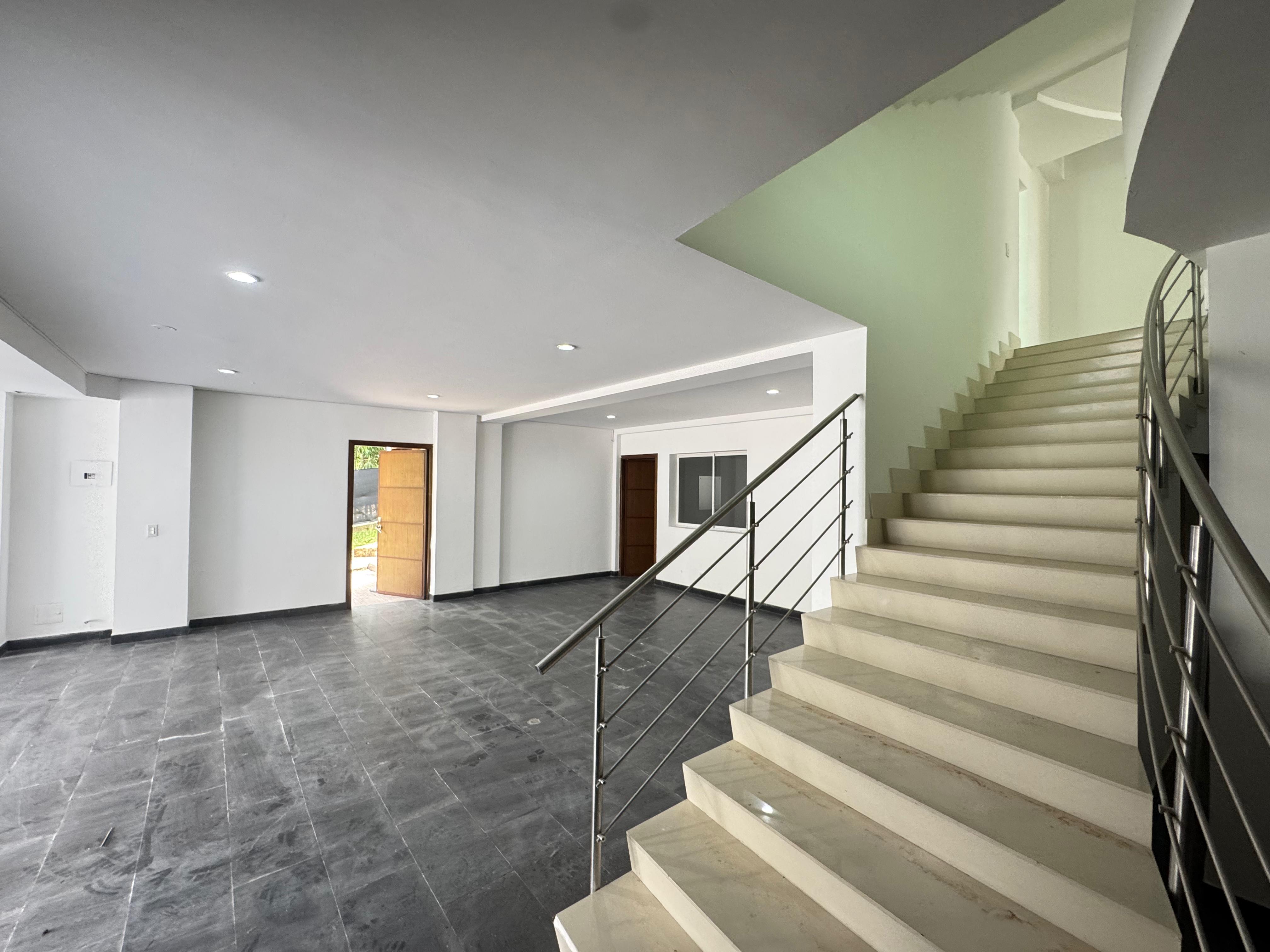 VENTA Y ARRIENDO CASA -  PALMAS CERCA AL TUNEL