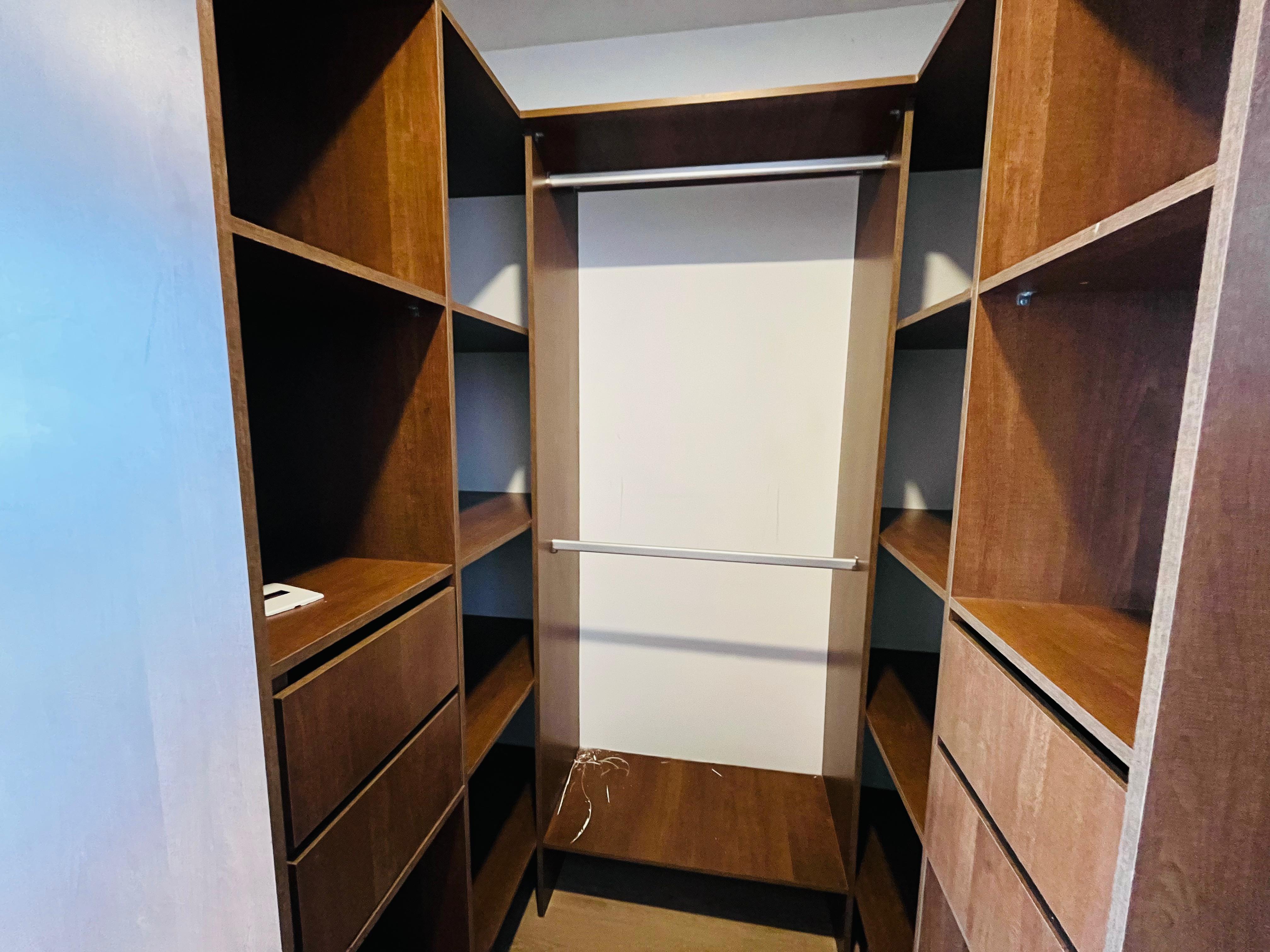 ARRIENDO APARTAESTUDIO - POBLADO LOS GONZALEZ