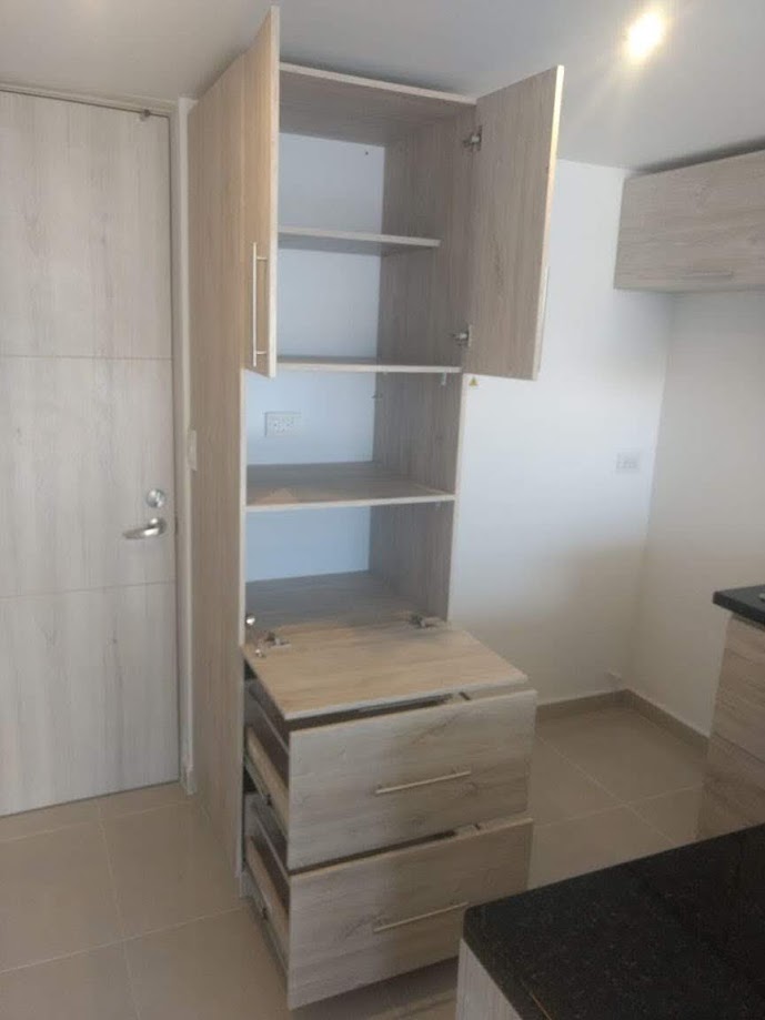 ARRIENDO APARTAMENTO  - LOMA DE LOS BERNAL