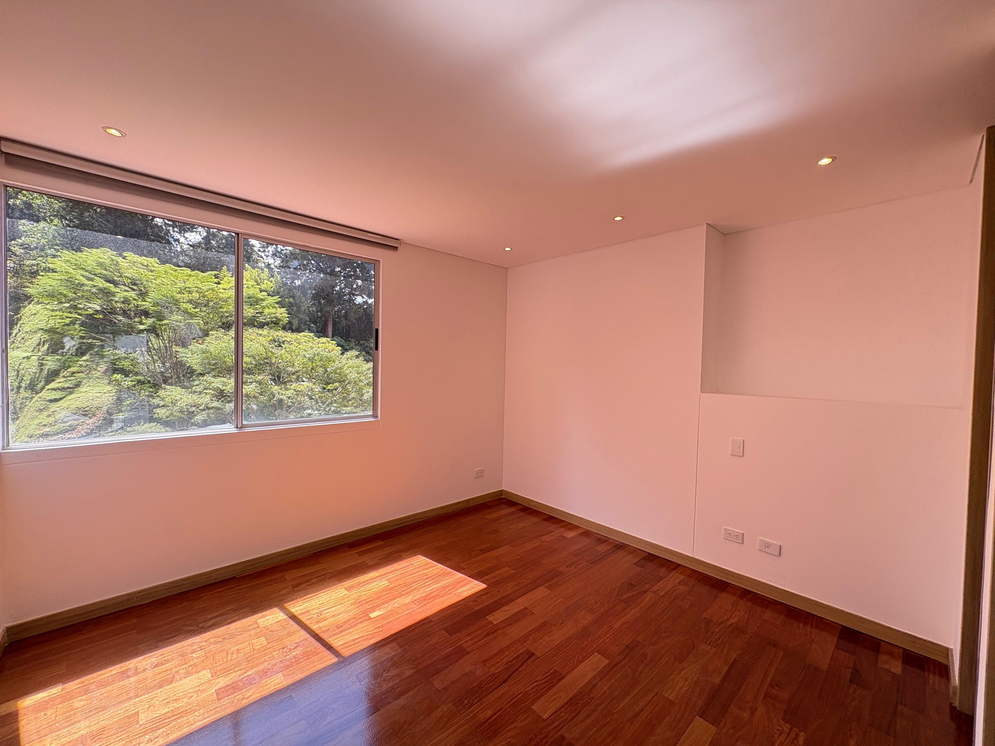 ARRIENDO APARTAMENTO, POBLADO CALERA