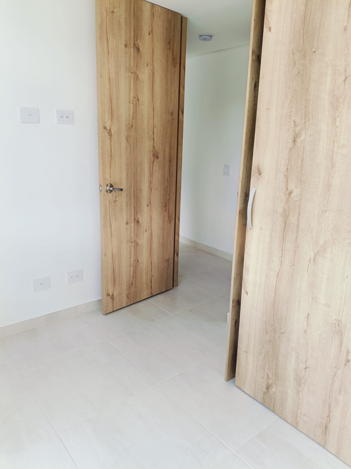 ARRIENDO APARTAMENTO - ENVIGADO SECTOR LAS VEGAS