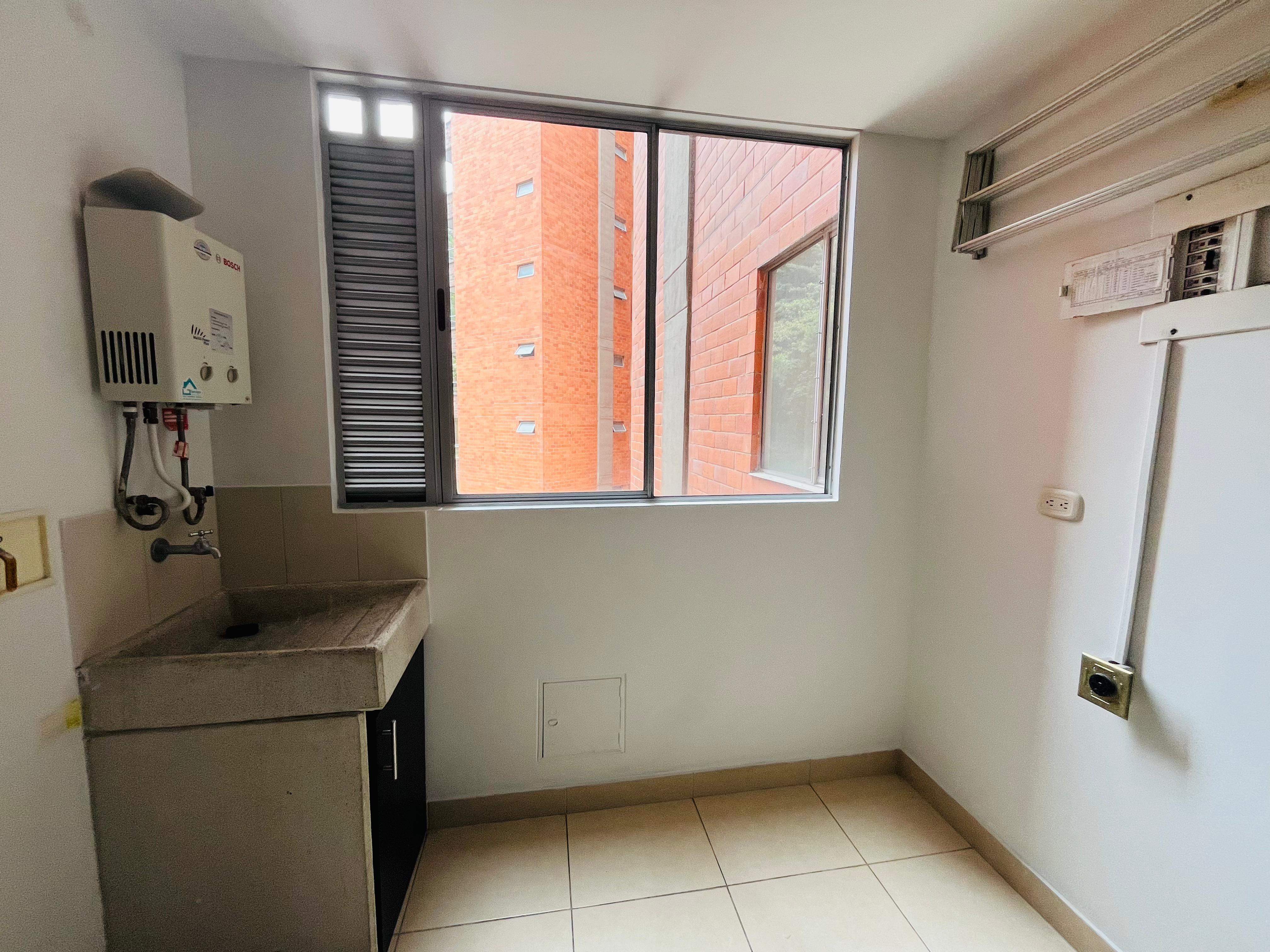 ARRIENDO APARTAMENTO - ENVIGADO CAMINO VERDE