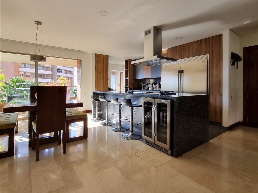 ARRIENDO APARTAMENTO - POBLADO SECTOR LA SANTA