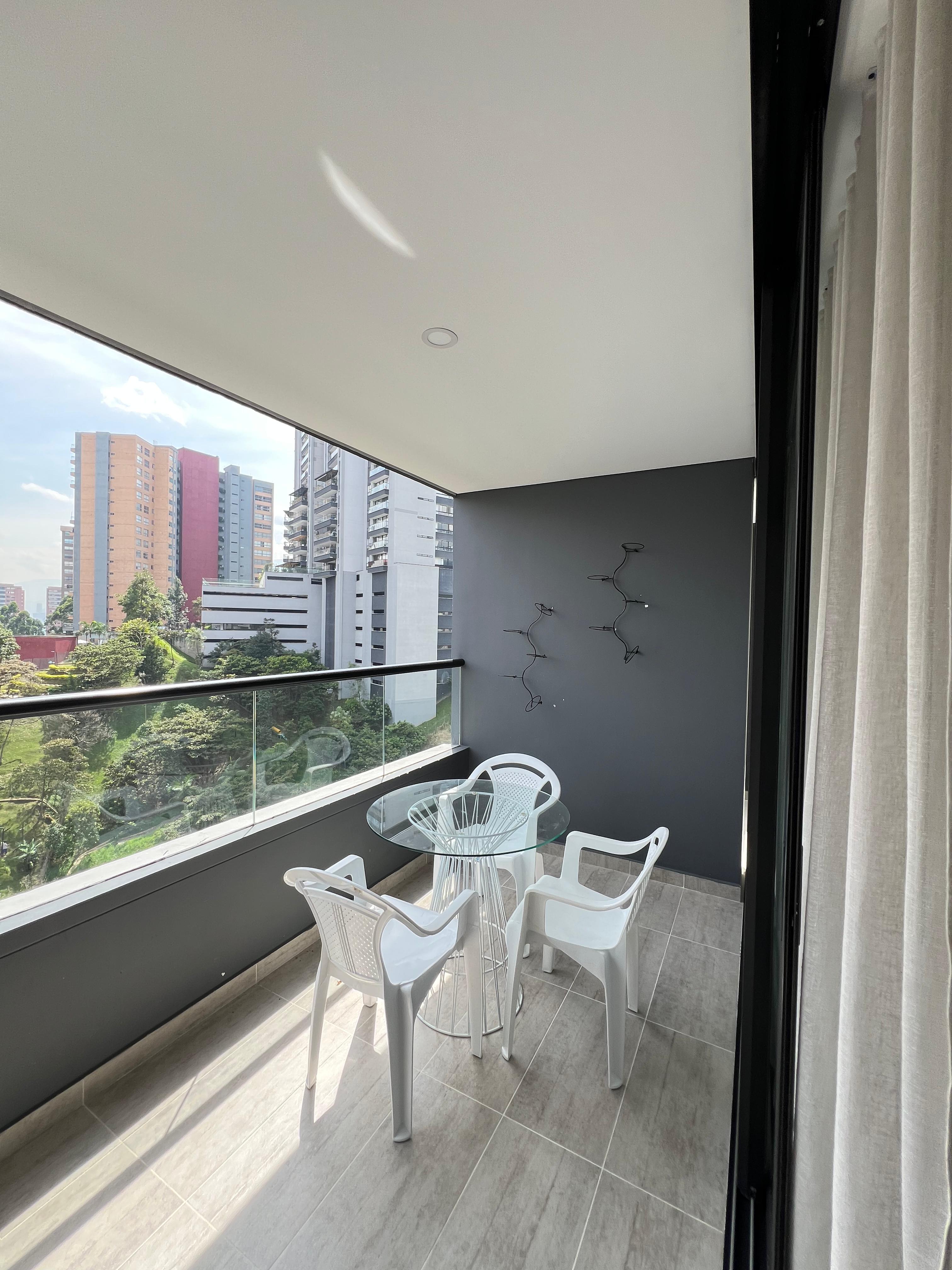 ARRIENDO APARTAMENTO - ENVIGADO LOMA DE LAS BRUJAS