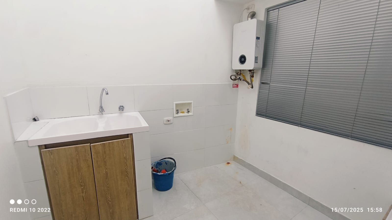 ARRIENDO CASA - ENVIGADO SECTOR INTERMEDIA