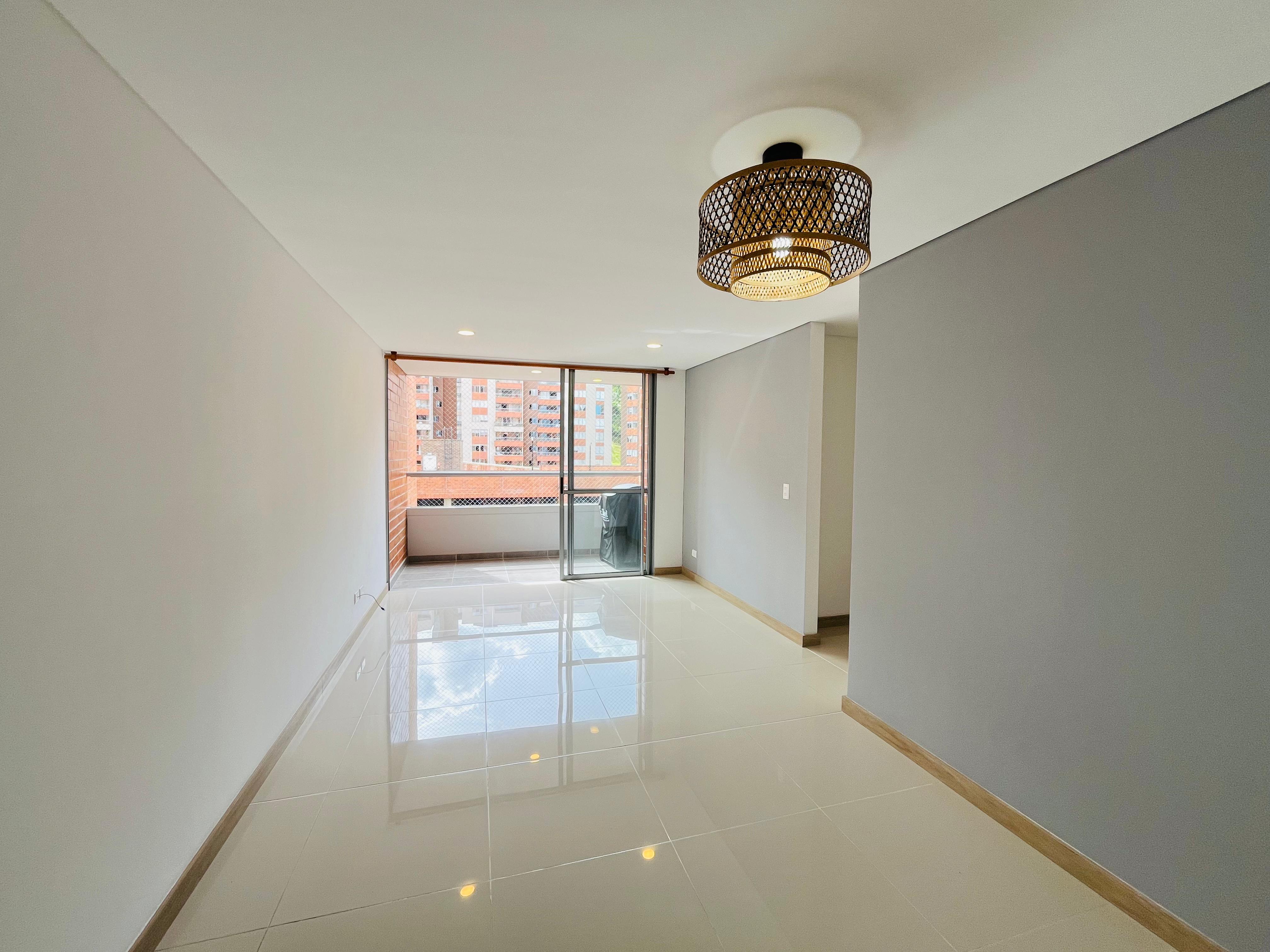 ARRIENDO APARTAMENTO - ENVIGADO EL CHINGUI