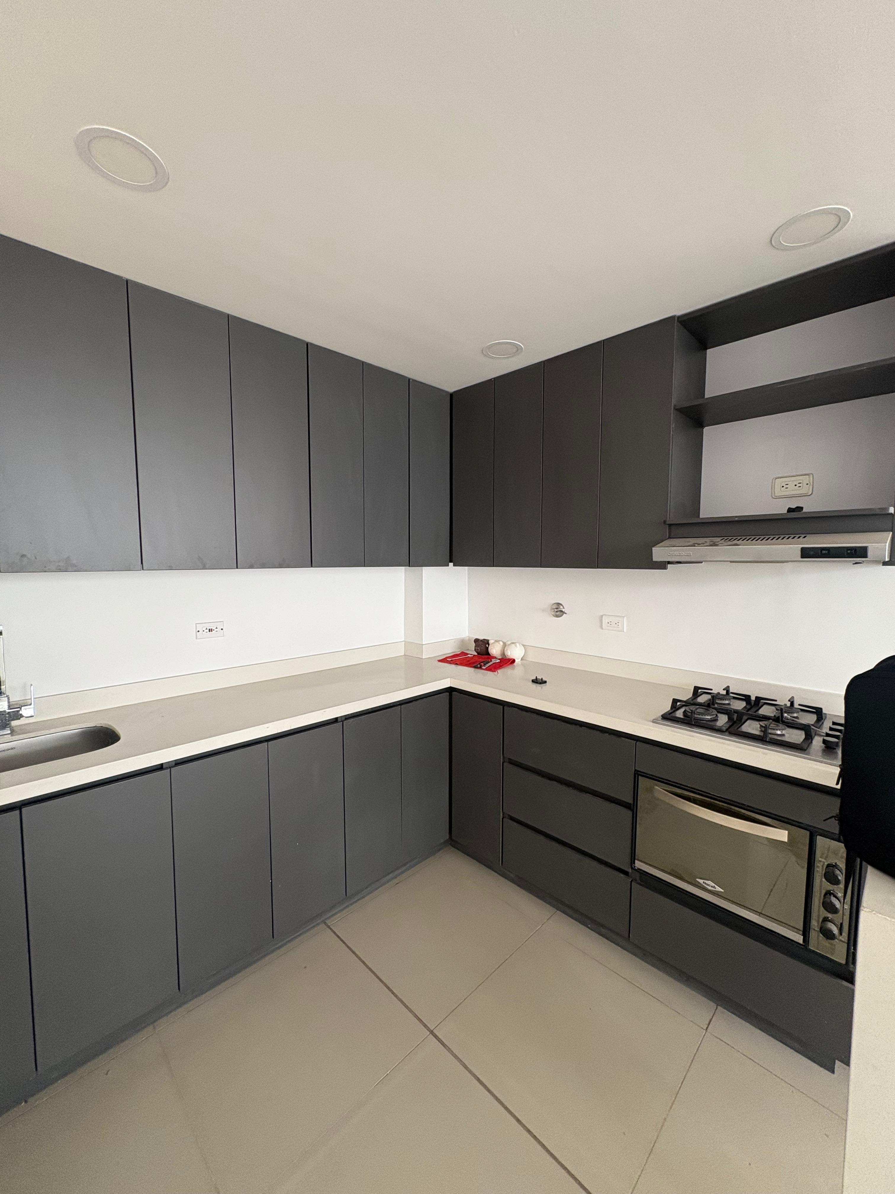 ARRIENDO CASA, ENVIGADO ESMERALDAL