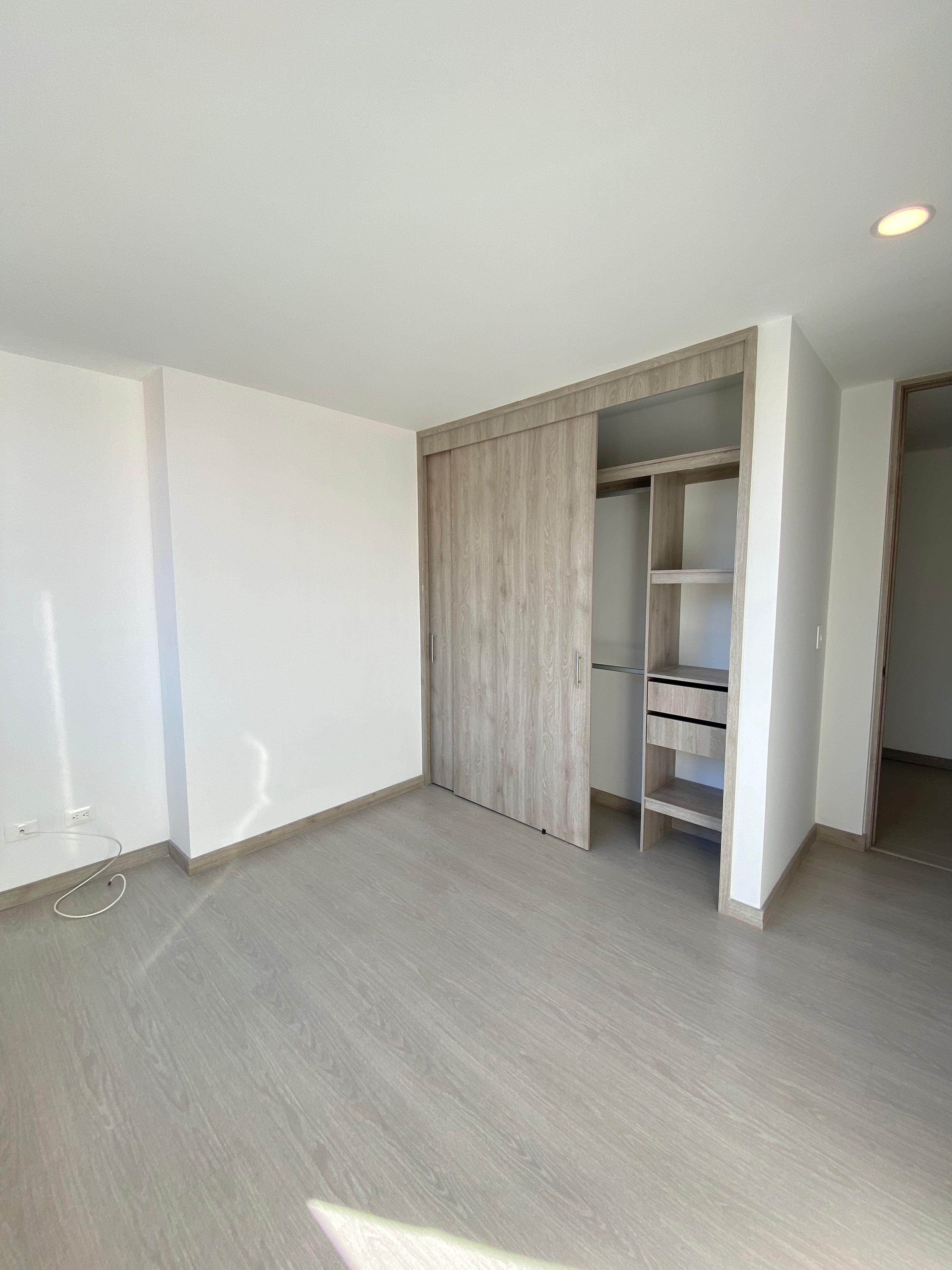 ARRIENDO APARTAMENTO - ENVIGADO LOMA DE LOS MESA
