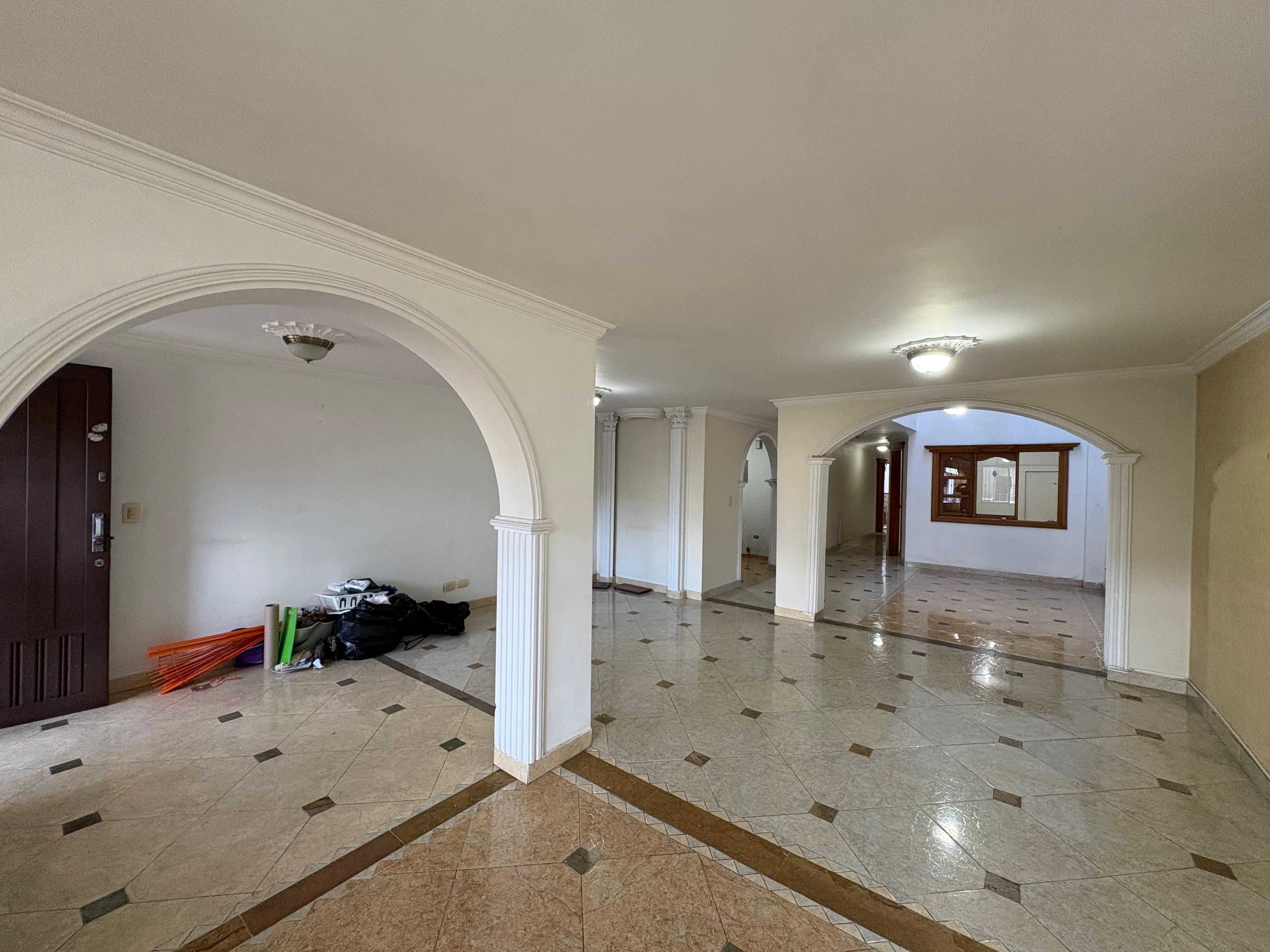 ARRIENDO CASA FLORESTA