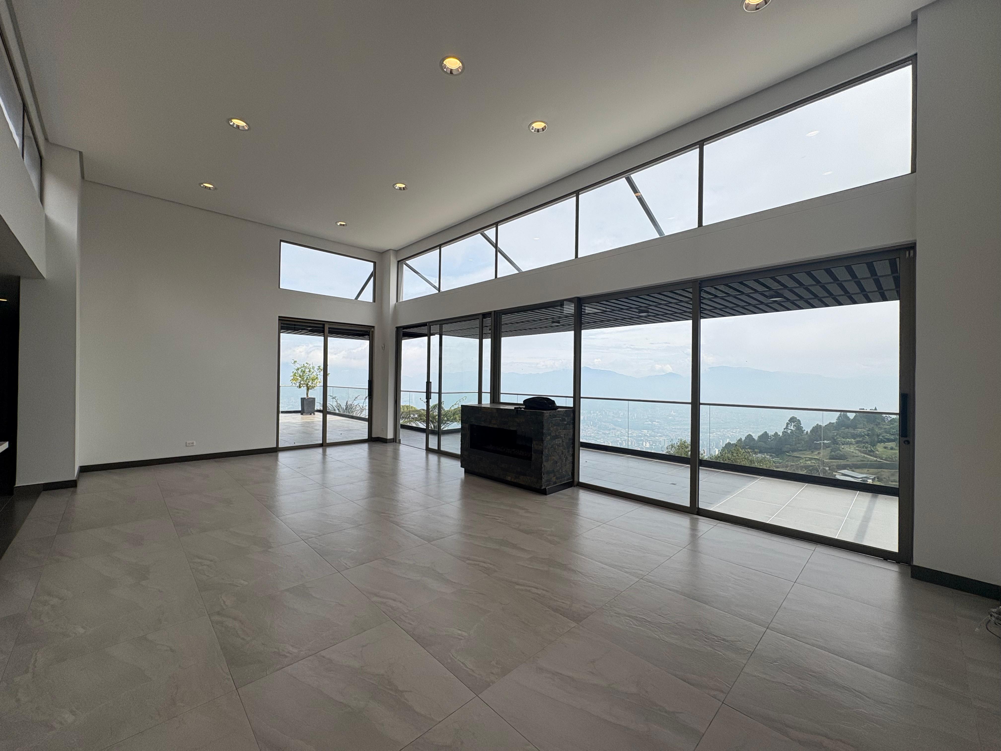 ARRIENDO CASA CAMPESTRE - ALTO DE LAS PALMAS