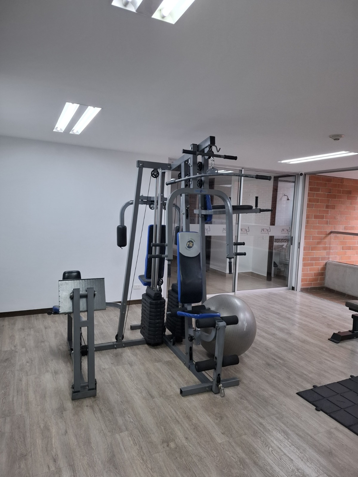 ARRIENDO APARTAMENTO - ENVIGADO ESMERALDAL