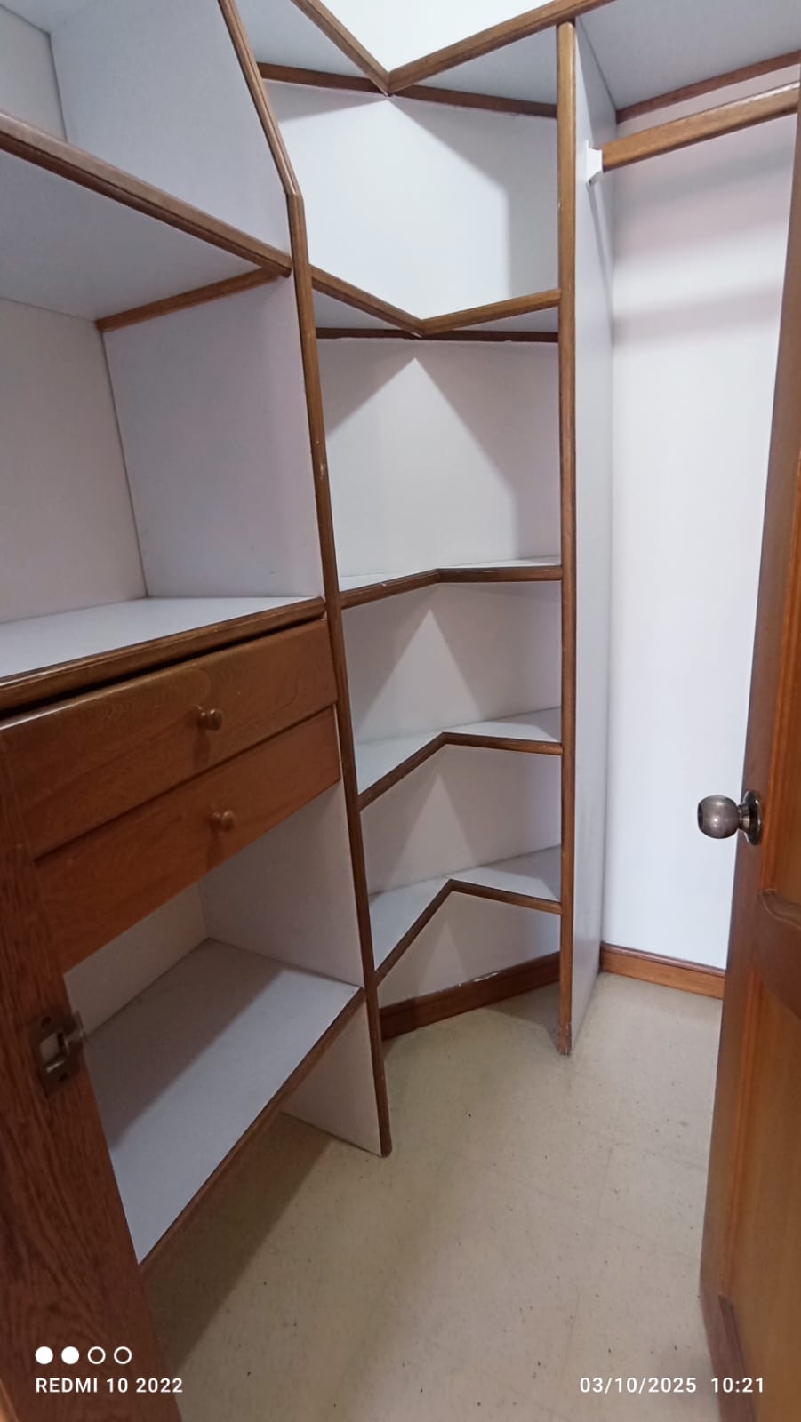 ARRIENDO APARTAMENTO - LAURELES