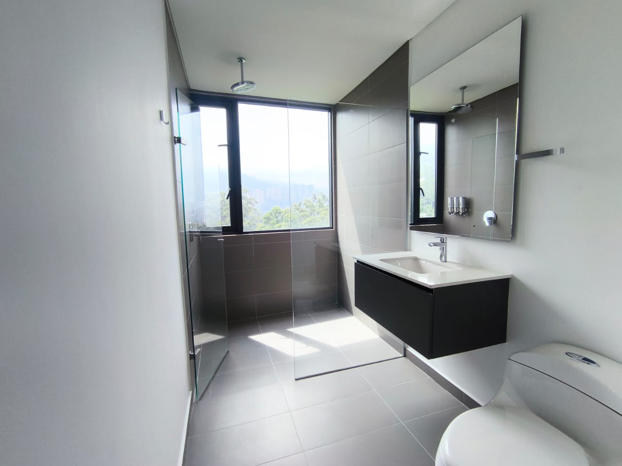 ARRIENDO APARTAMENTO , POBLADO PALMAS