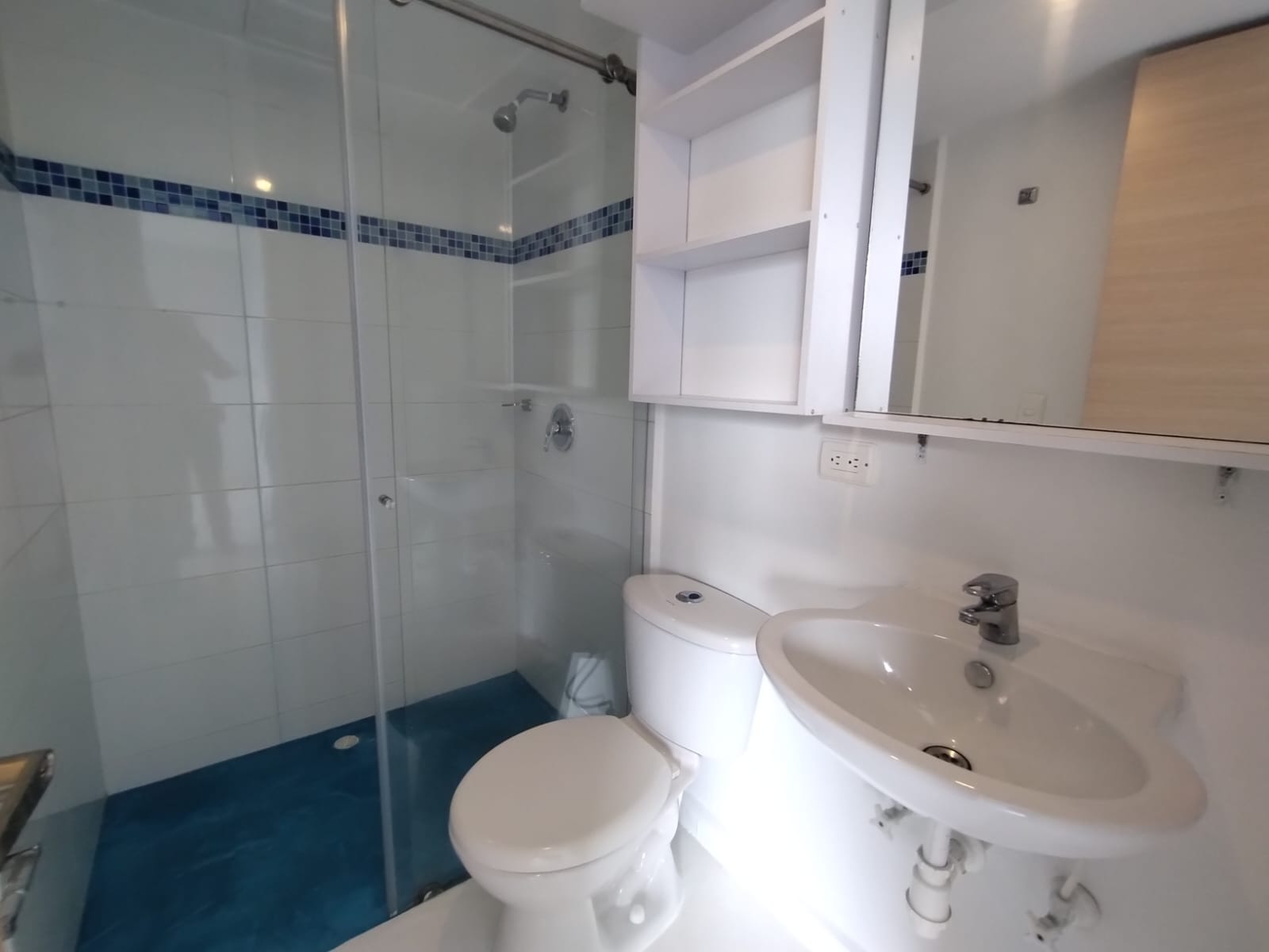 ARRIENDO APARTAMENTO - SABANETA PAN DE AZUCAR
