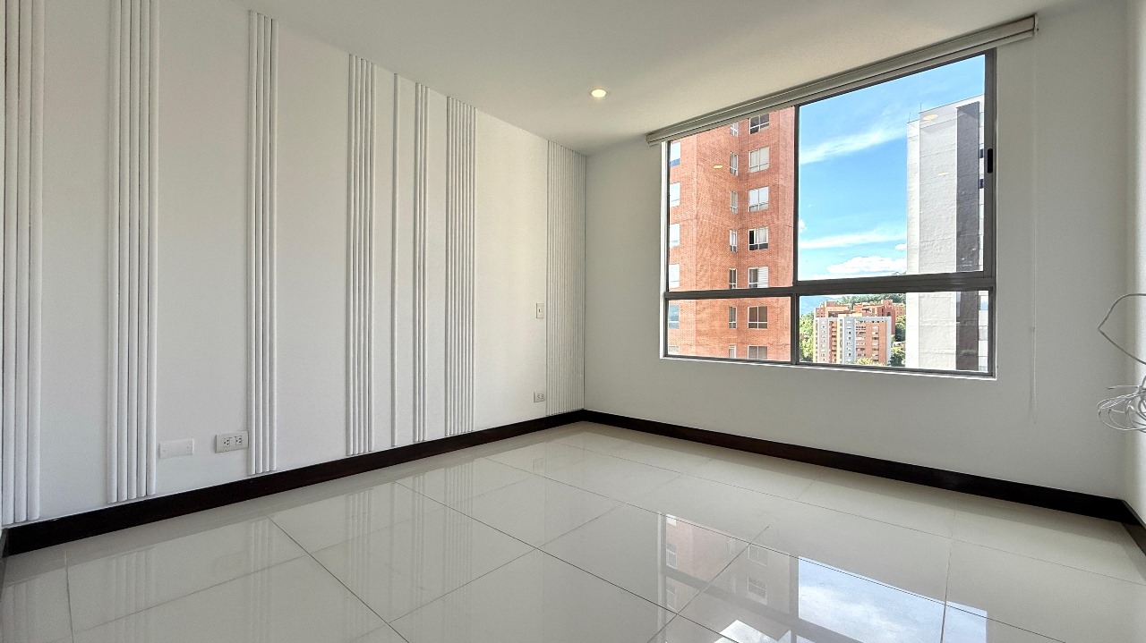 ARRIENDO APARTAMENTO - POBLADO LA LINDE