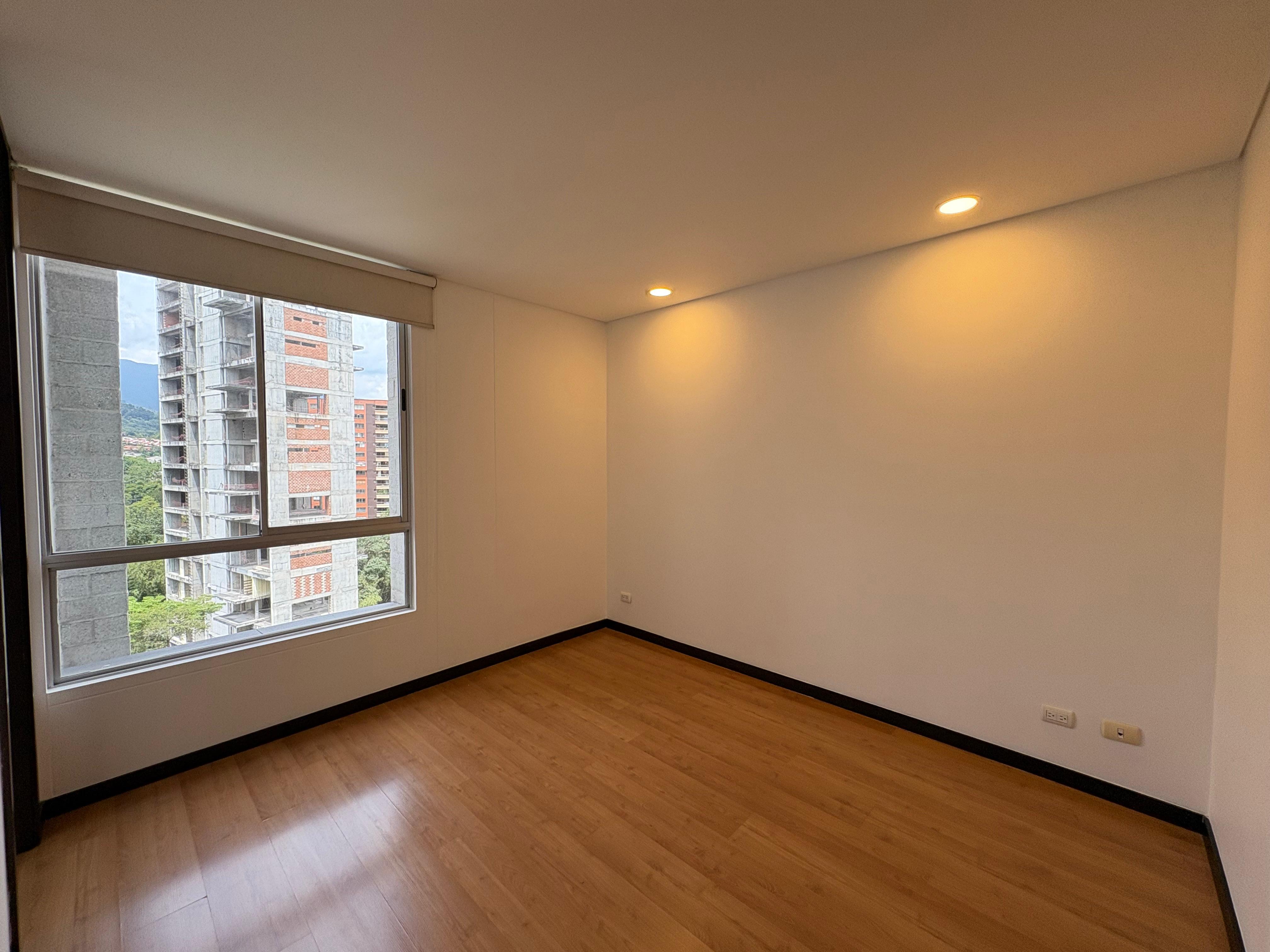 ARRIENDO APARTAMENTO, POBLADO SAN LUCAS