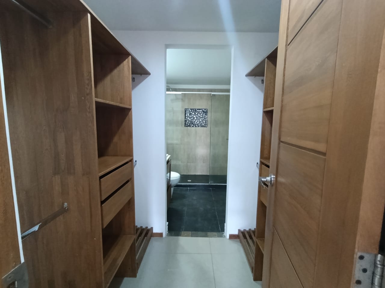 ARRIENDO APARTAMENTO - SABANETA LAS LOMITAS