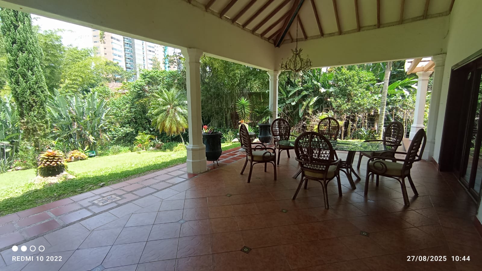 ARRIENDO CASA CAMPESTRE INDEPENDIENTE - POBLADO LOMA DE LOS BALSOS