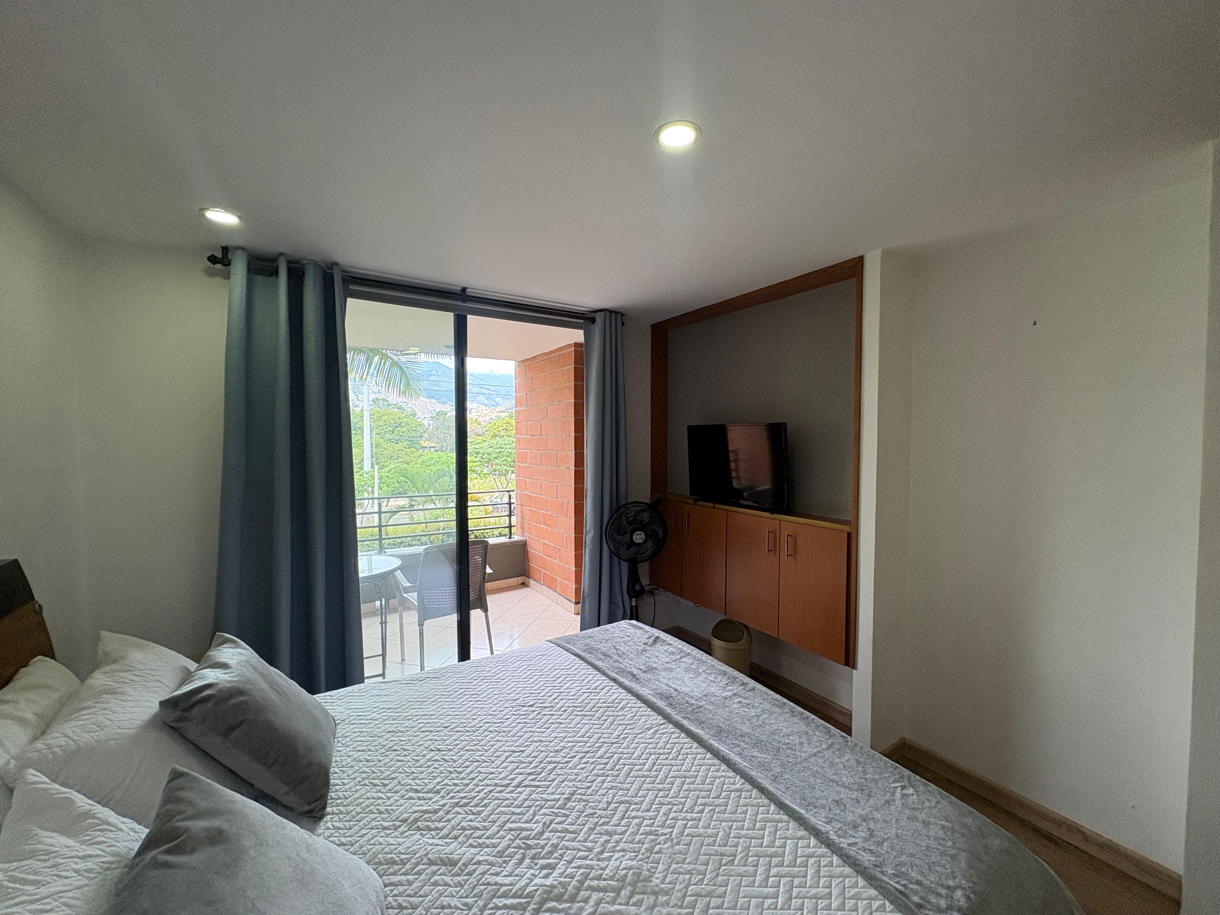 ARRIENDO APARTAESTUDIO, CERRO NUTIBARA