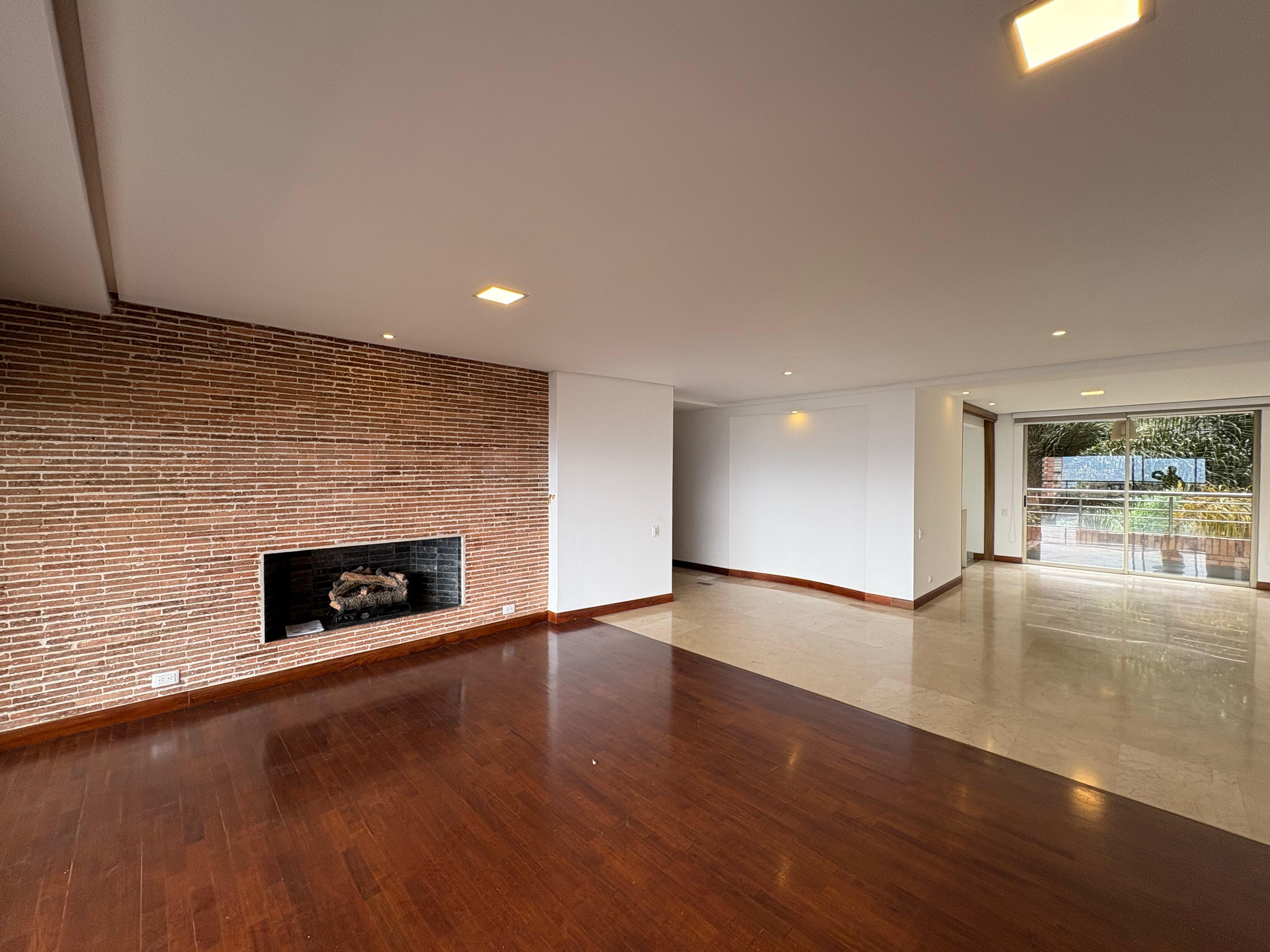 ARRIENDO APARTAMENTO, POBLADO CALERA