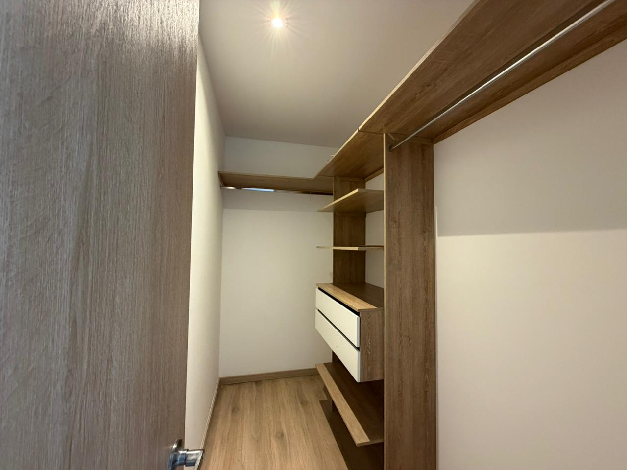 ARRIENDO CASA - ENVIGADO SECTOR INTERMEDIA