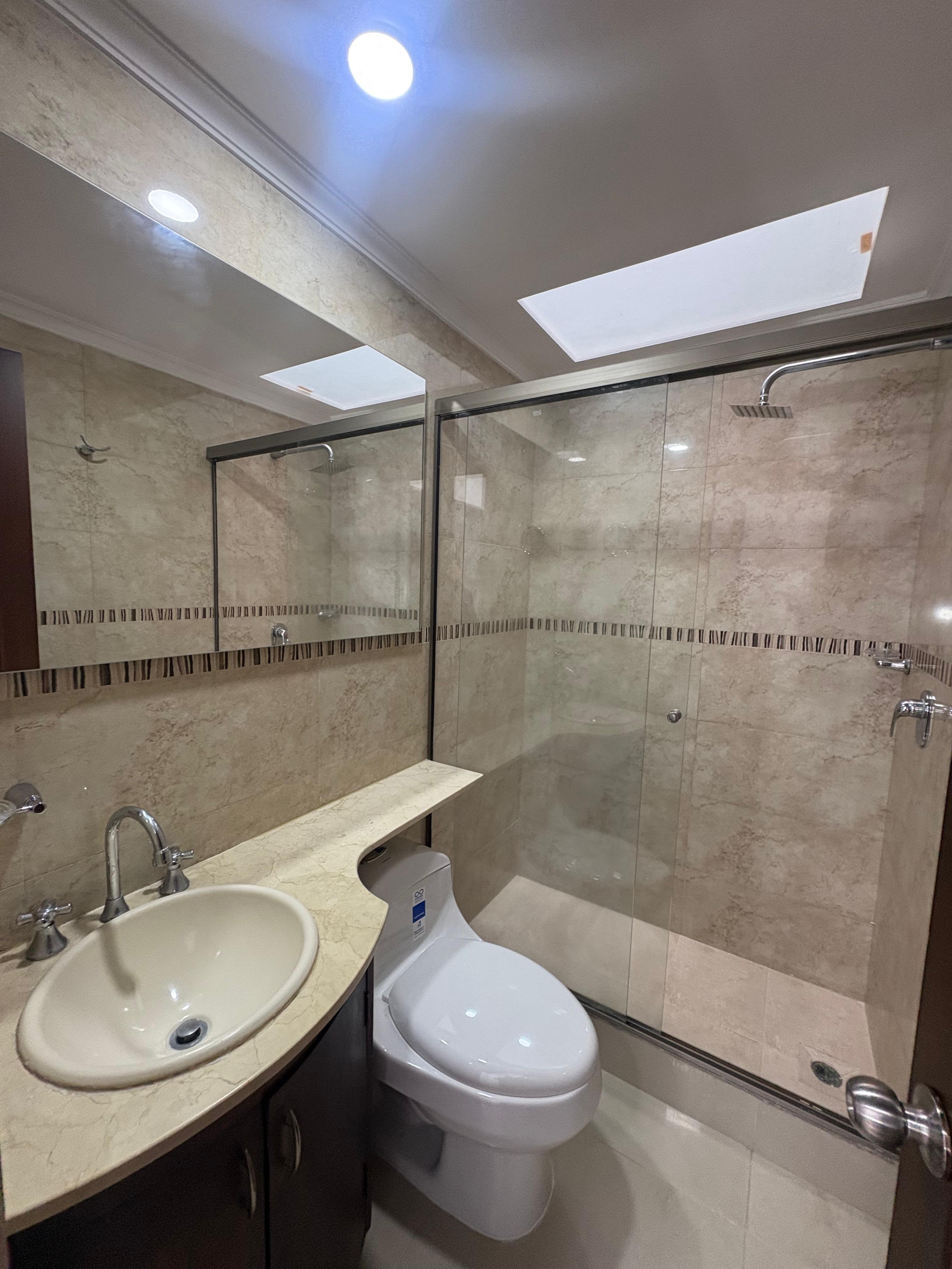 ARRIENDO CASA ENVIGADO BENEDICTINOS