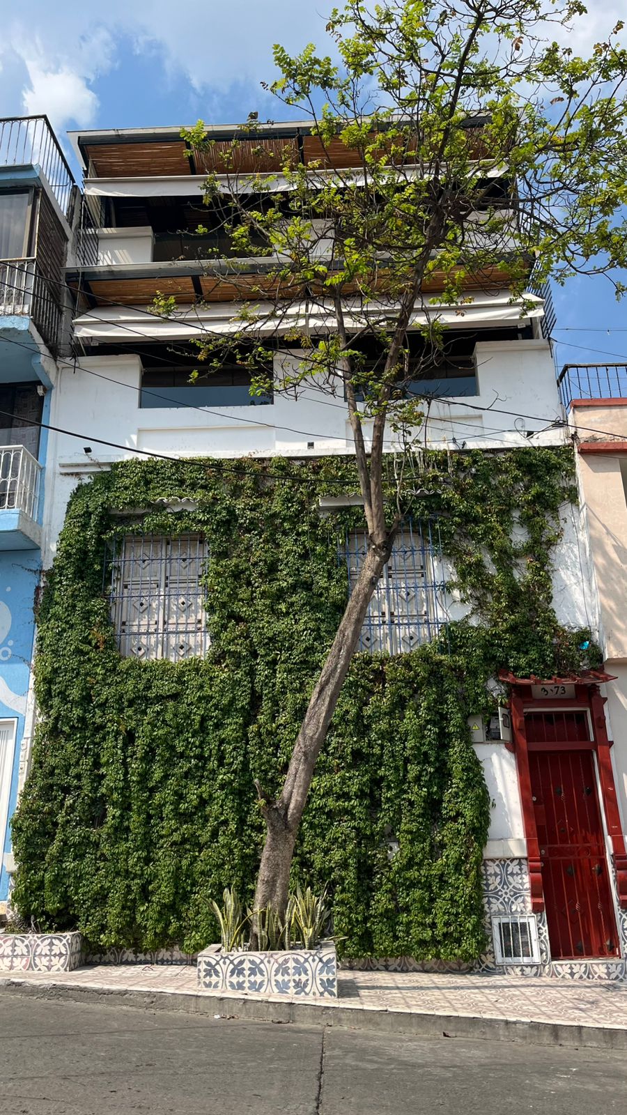 Arriendo propiedad comercial en el barrio San Cayetano, Cali