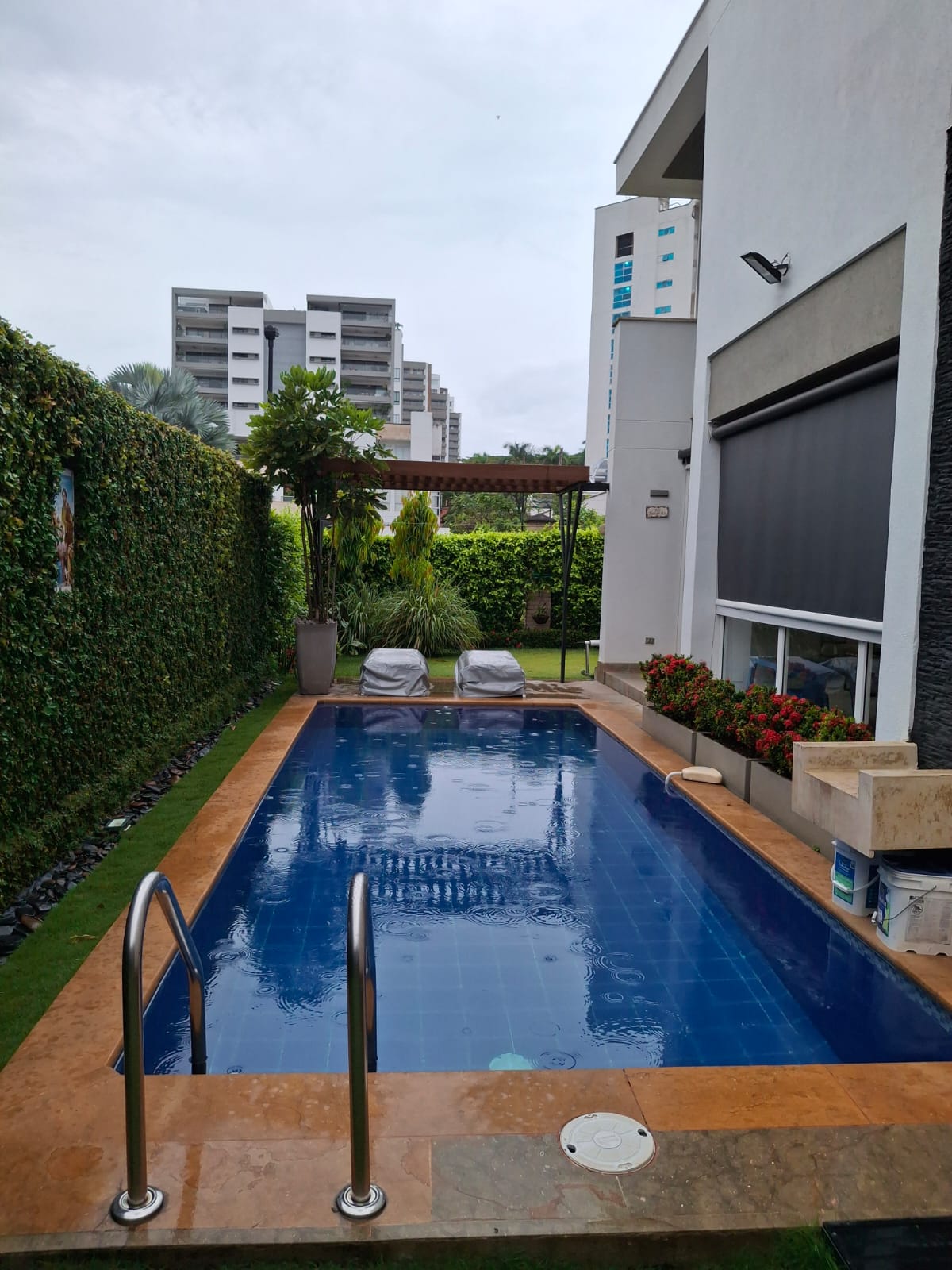 Vendo Casa En Condominio Ciudad Jardín, Cali 