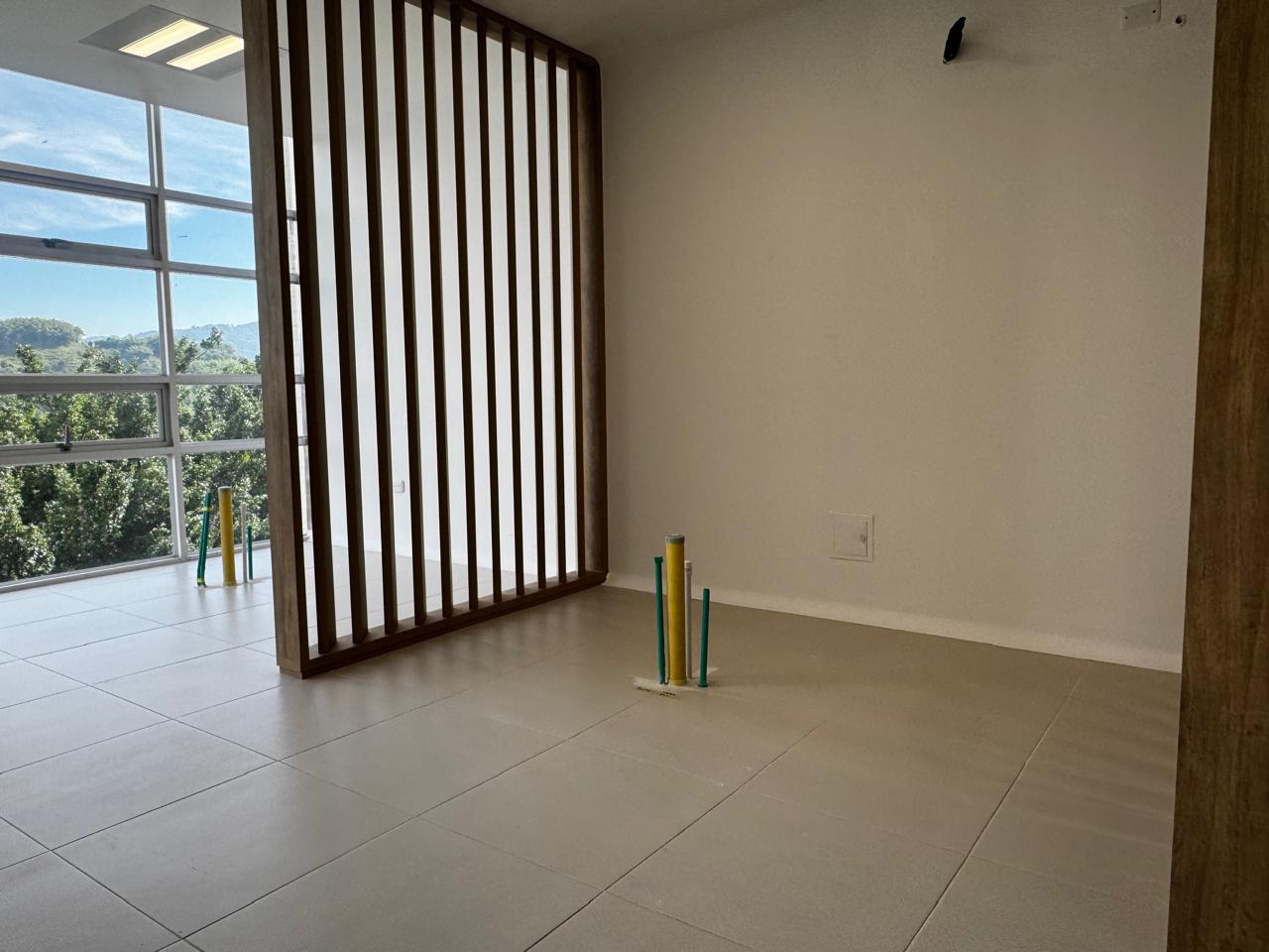 Consultorio adaptado para renta 