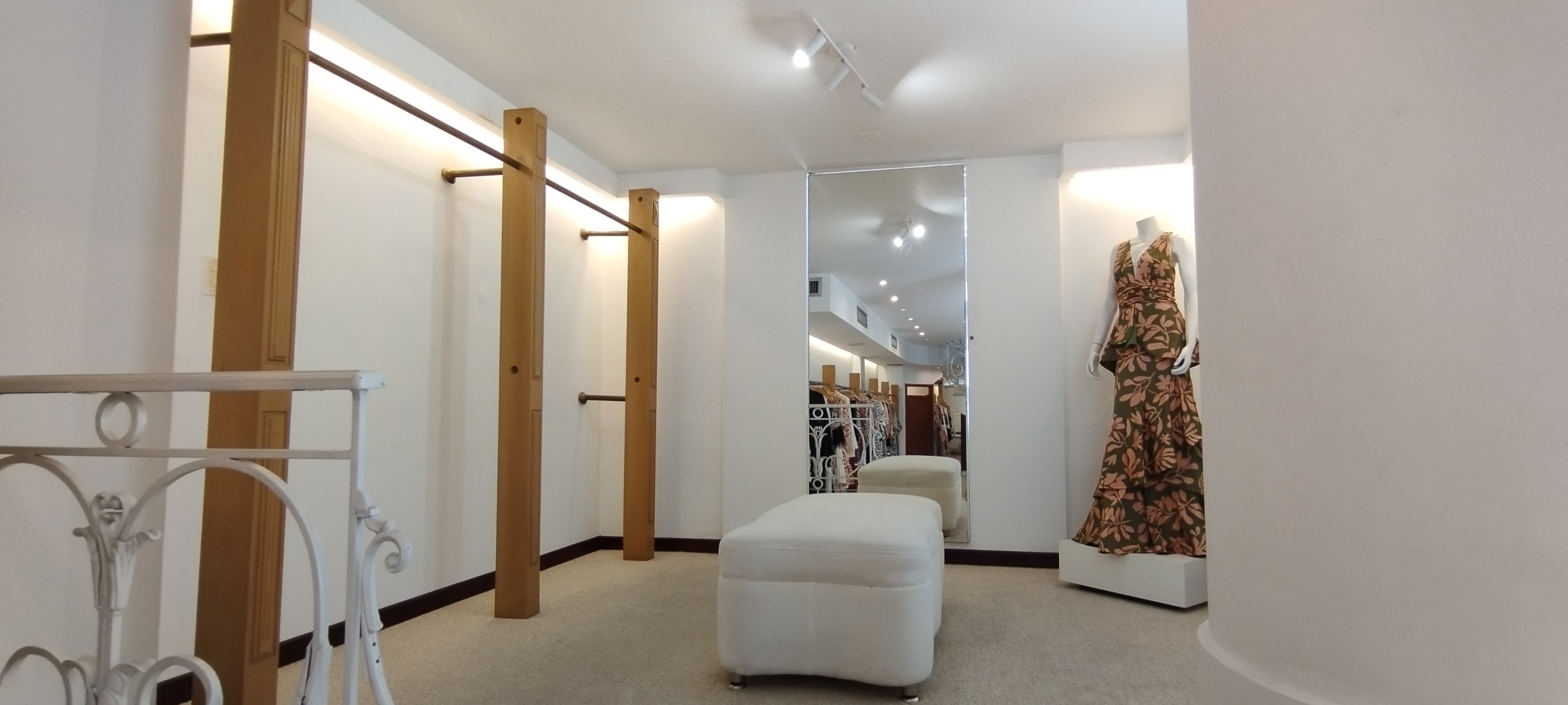 CASA COMERCIAL EN SANTA MONICA NORTE DE CALI