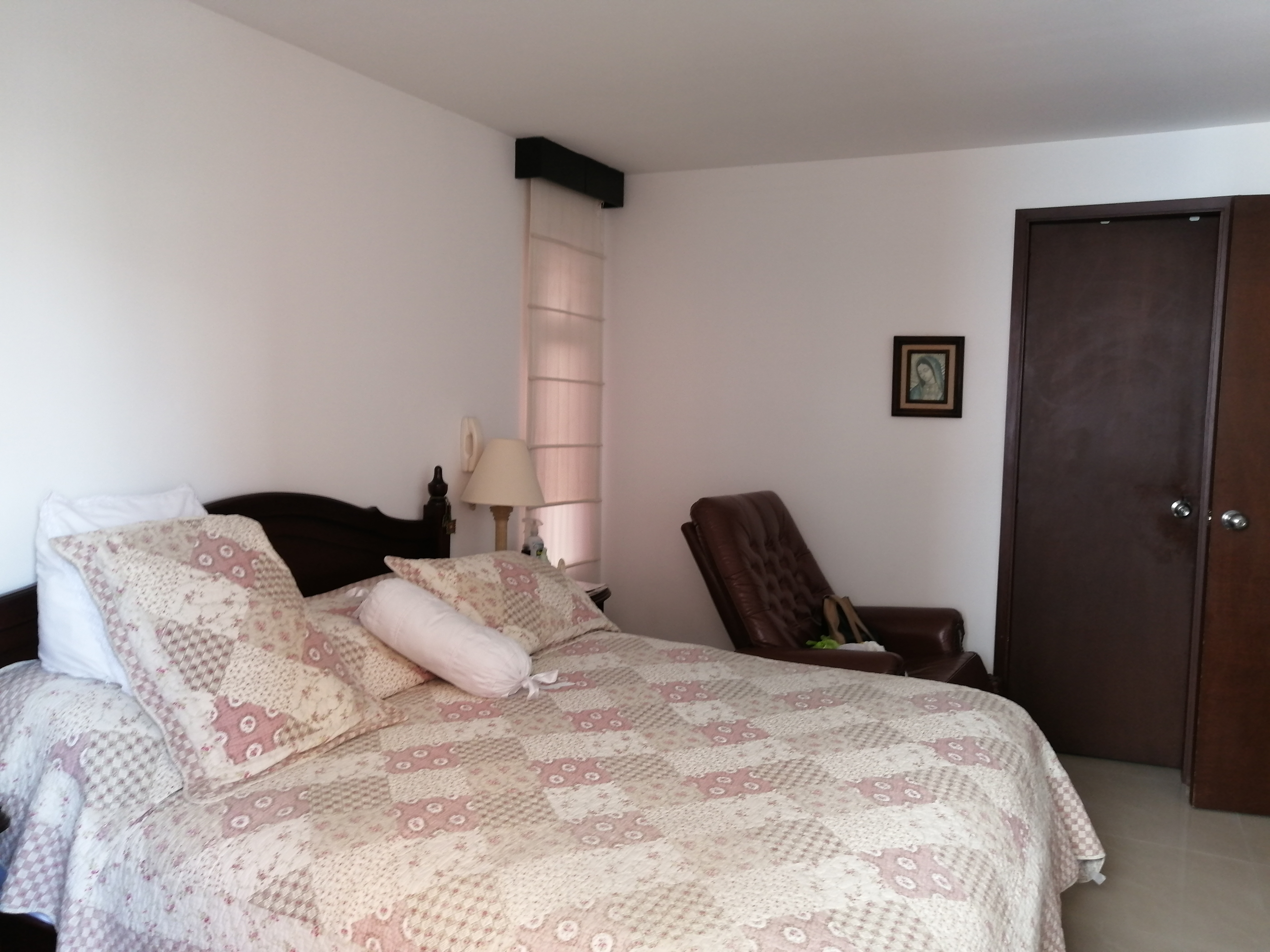VENDEMOS LINDO APARTAMENTO EN TORRES DE CAMELOT