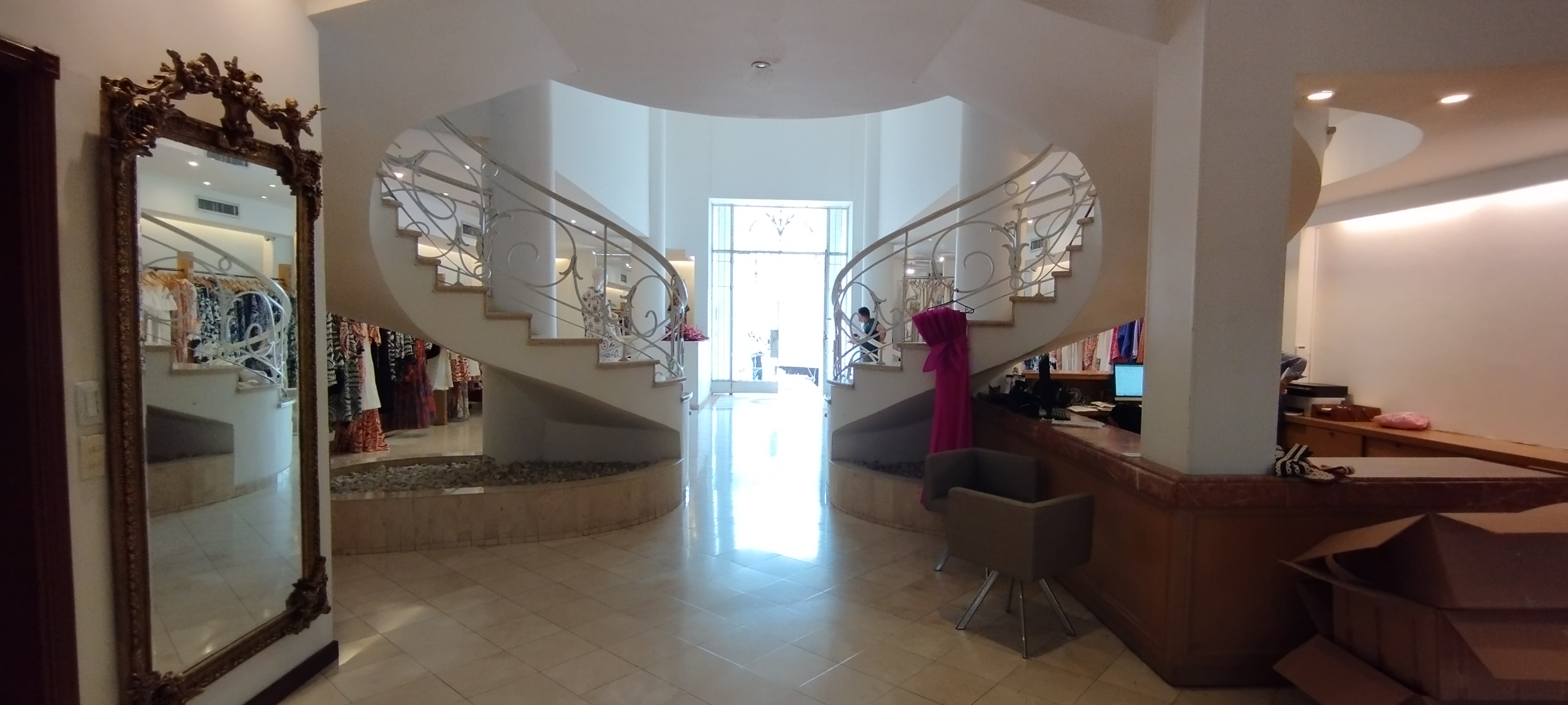 CASA COMERCIAL EN SANTA MONICA NORTE DE CALI