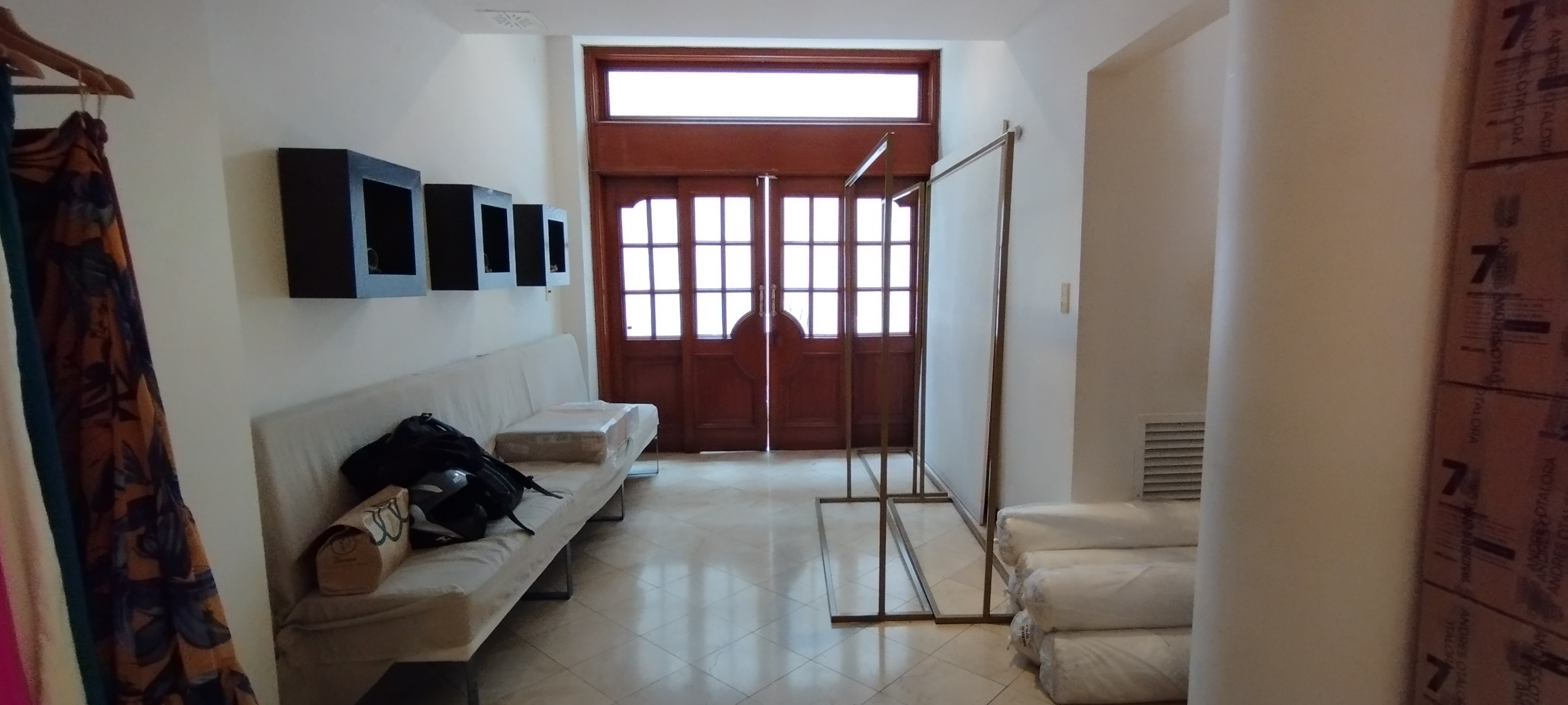 CASA COMERCIAL EN SANTA MONICA NORTE DE CALI