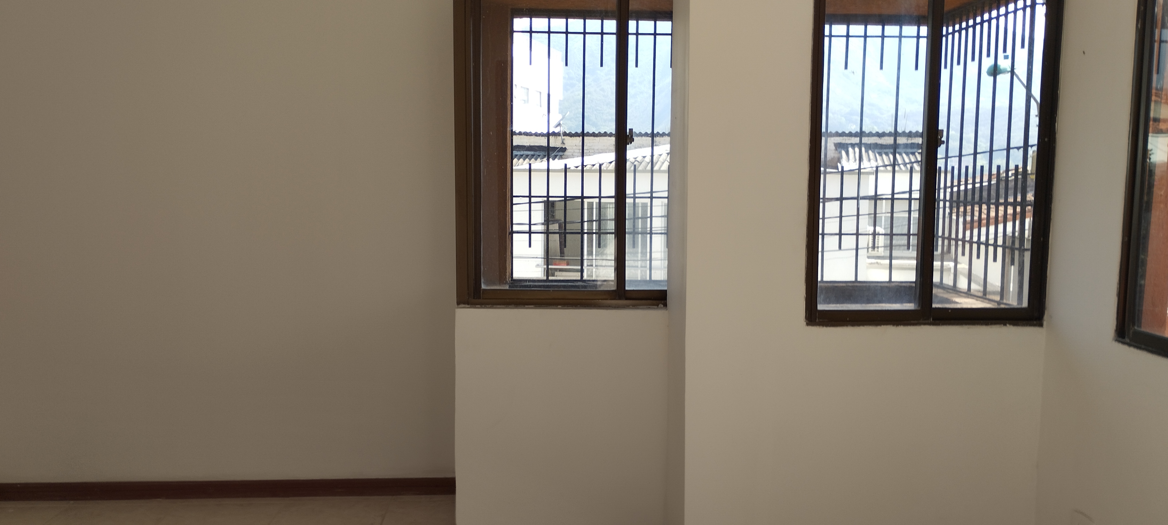 APARTAMENTO EN LA ARBOLEDA CALI