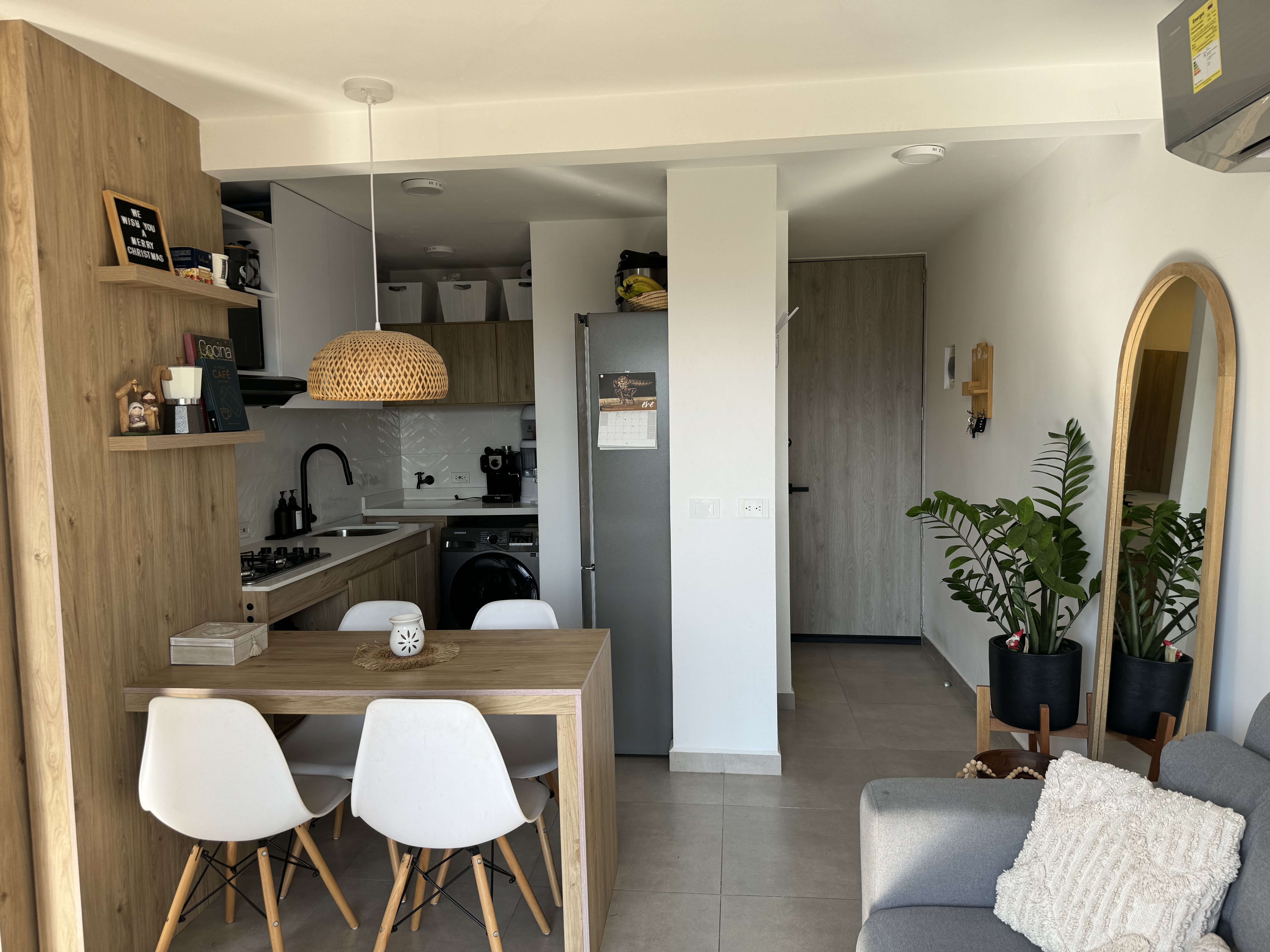APARTAESTUDIO