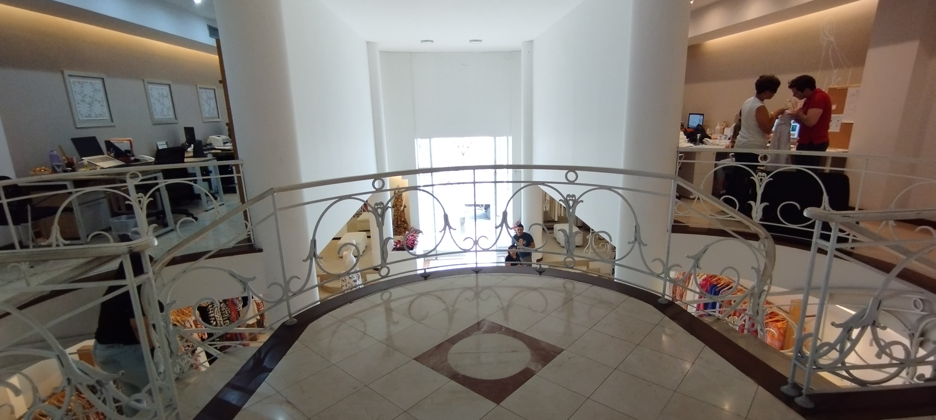 CASA COMERCIAL EN SANTA MONICA NORTE DE CALI