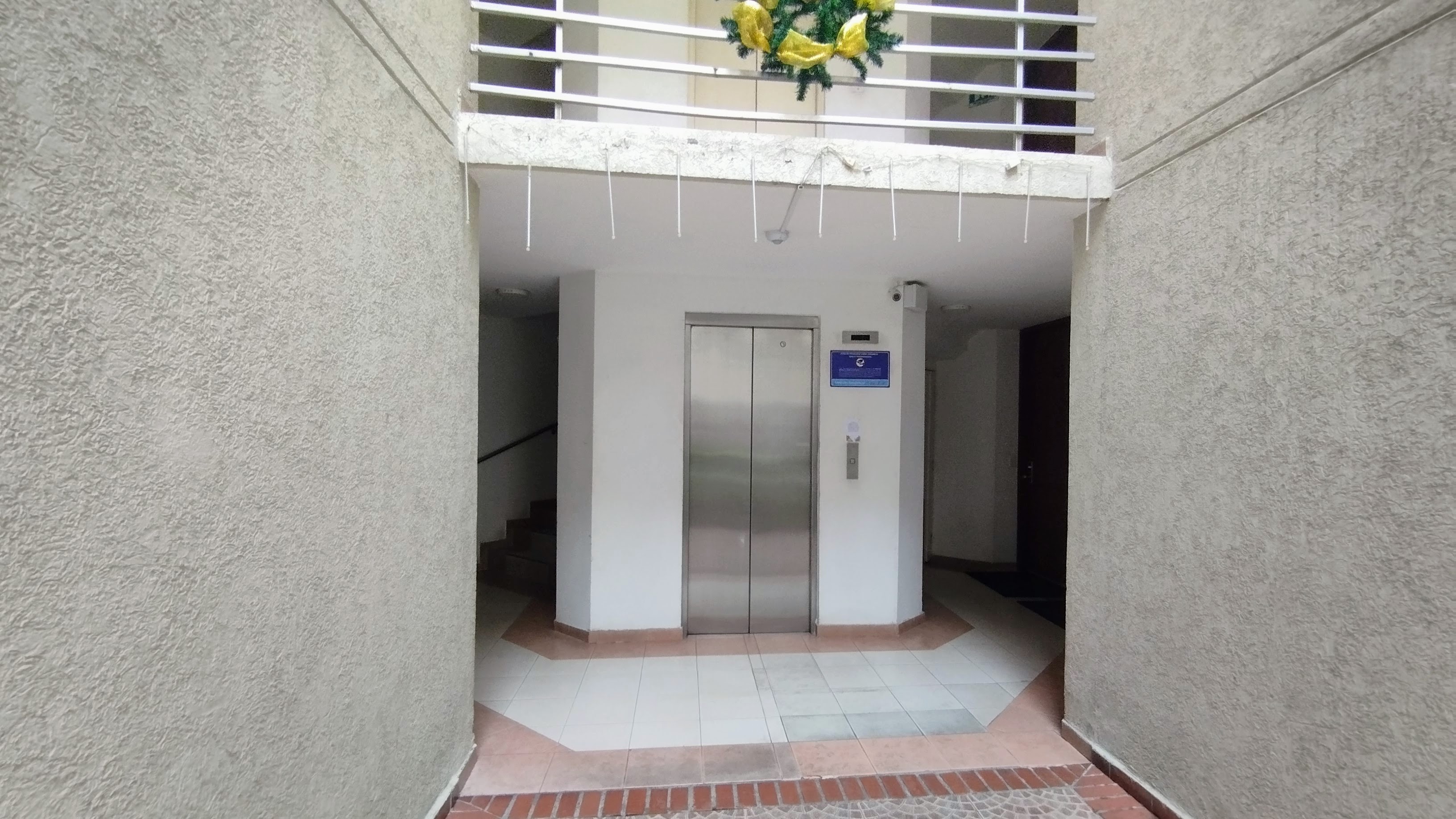 APARTAMENTO EN VENTA EN TORRES DE SANTORINO CALI