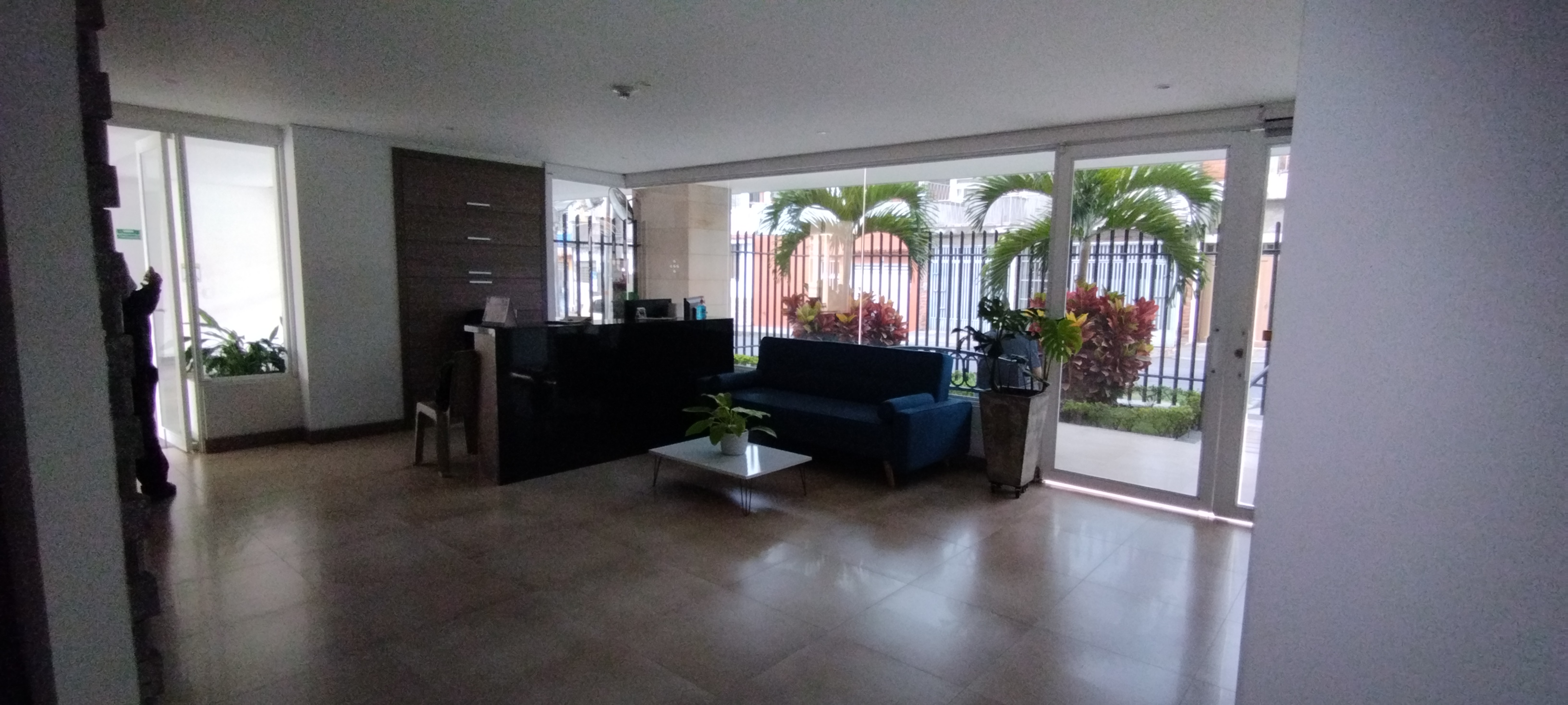 APARTAMENTO EN VENTA EN BARRIO MIRAFLORES EN CALI
