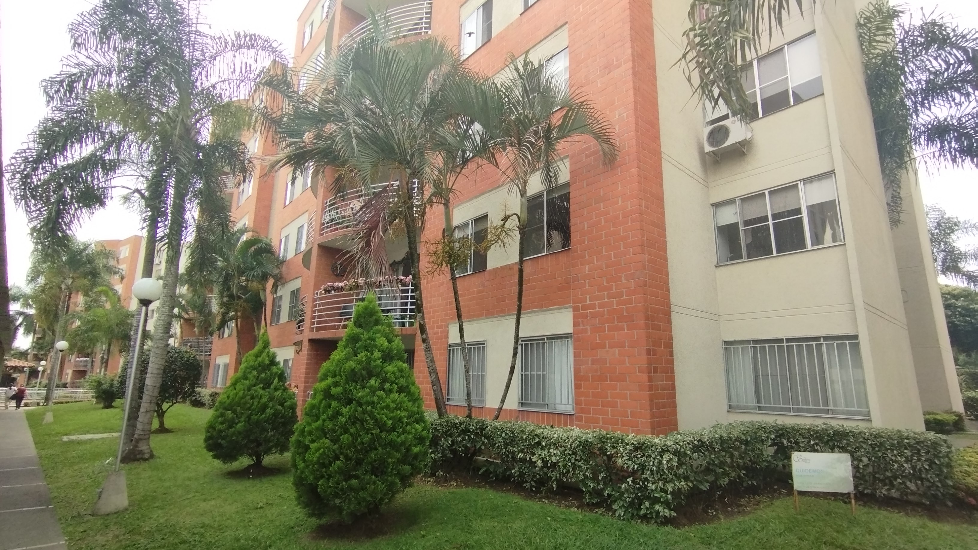 APARTAMENTO EN VENTA EN TORRES DE SANTORINO CALI