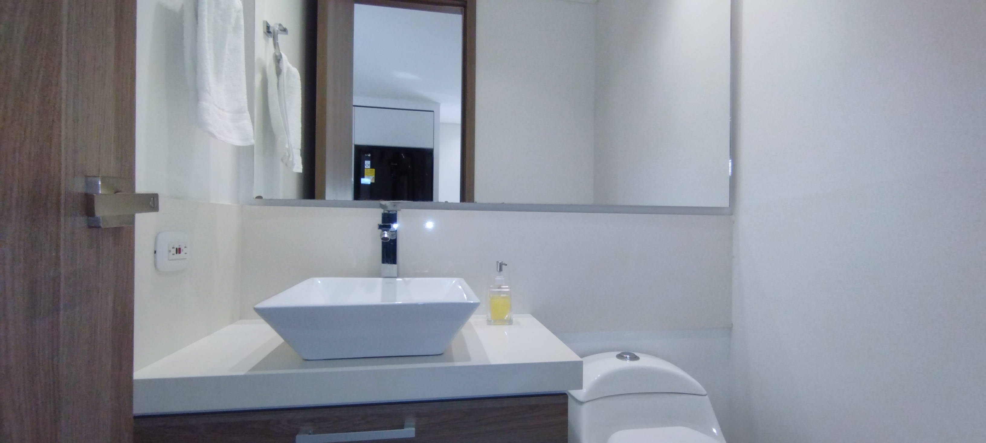 APARTAMENTO EN VENTA EN BARRIO MIRAFLORES EN CALI
