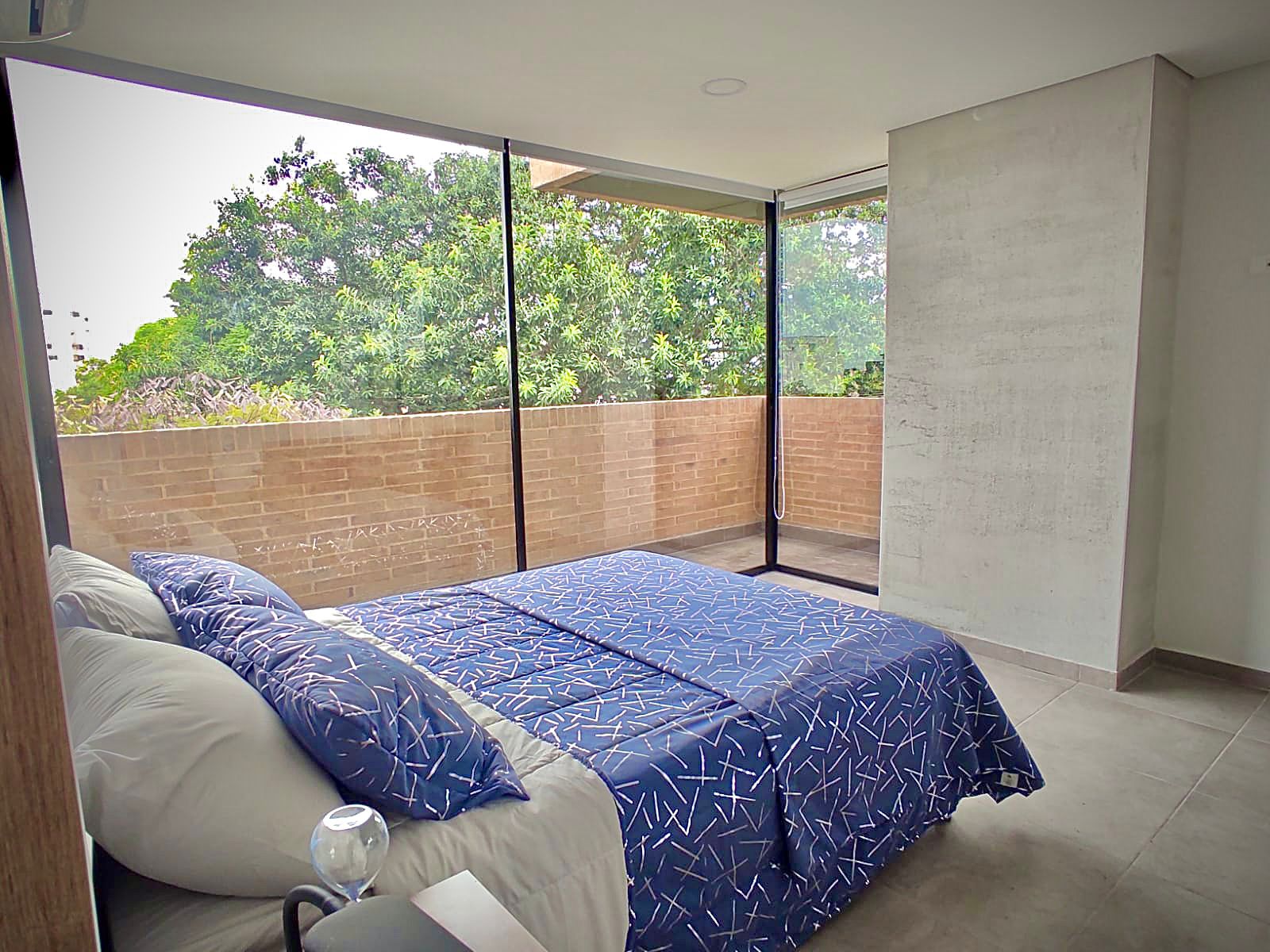 APARTAESTUDIO EN EL NORTE DE CALI, BARRIO PRADOS DEL NORTE