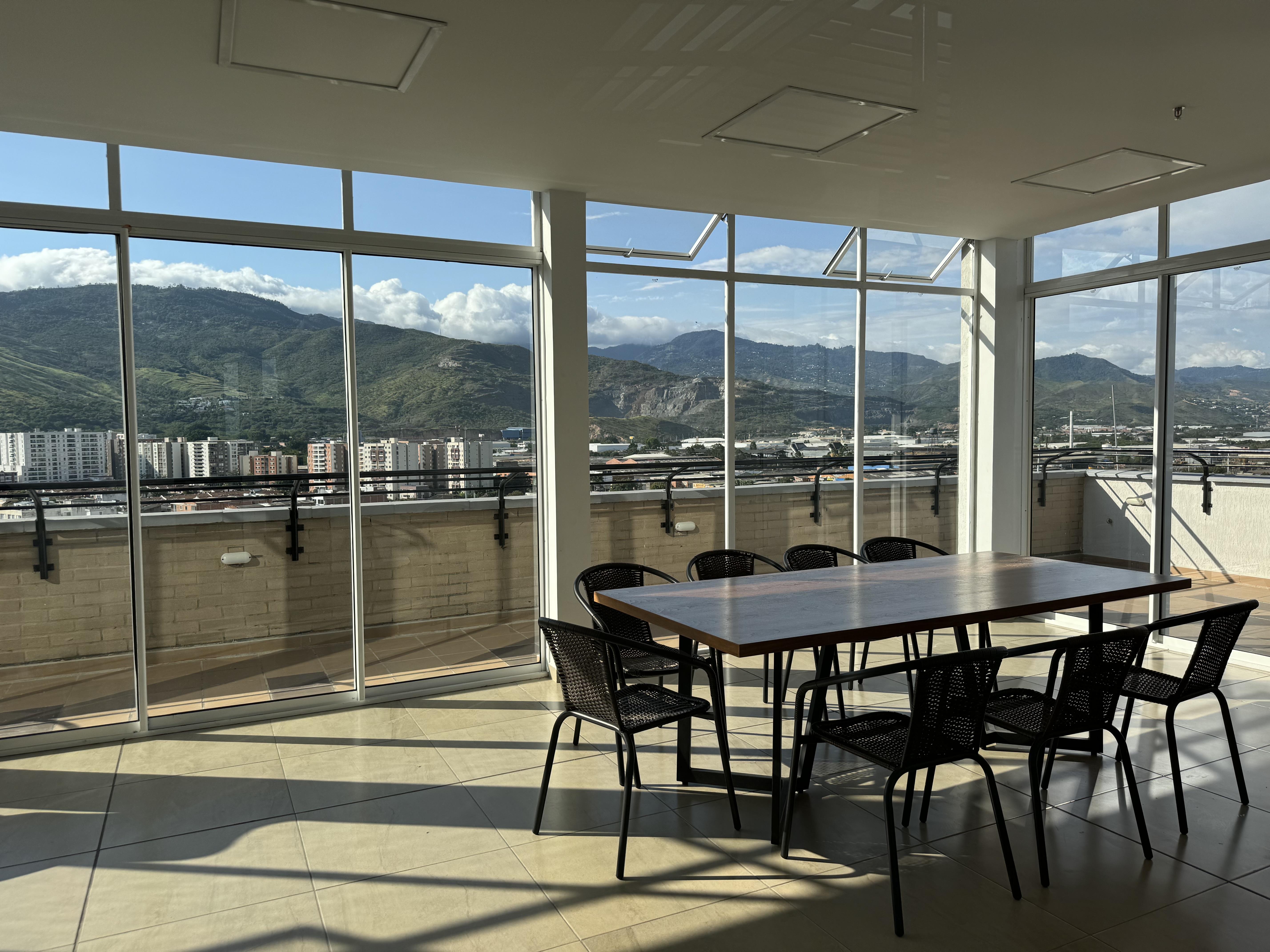 APARTAESTUDIO