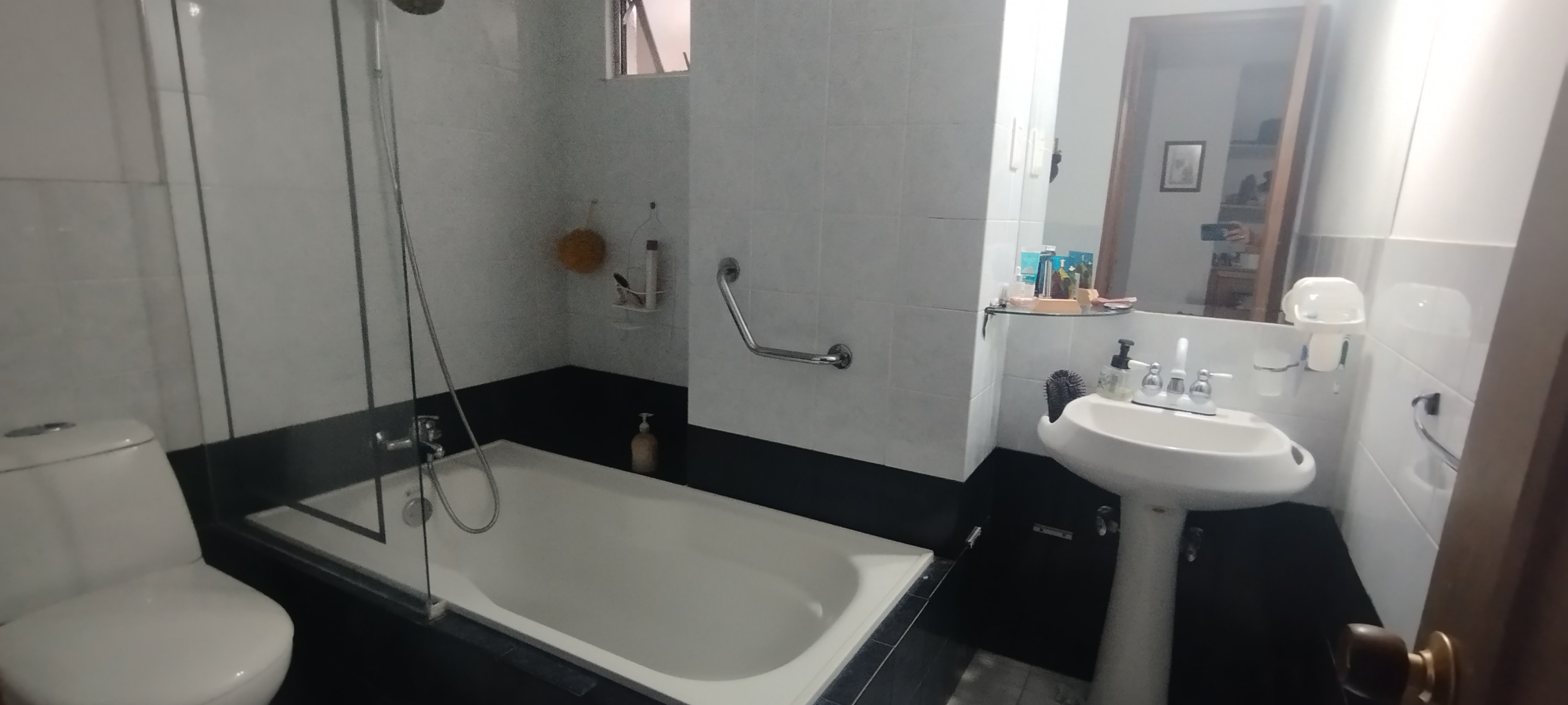 VENDO APARTAMENTO DE DOS DORMITORIOS EN JUANAMBU CALI