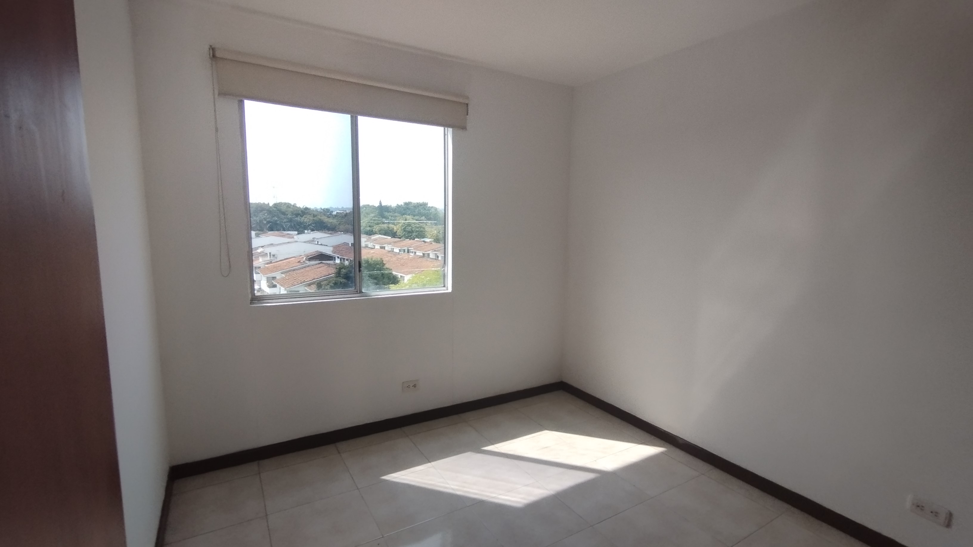 APARTAMENTO EN VENTA EN TORRES DE SANTORINO CALI