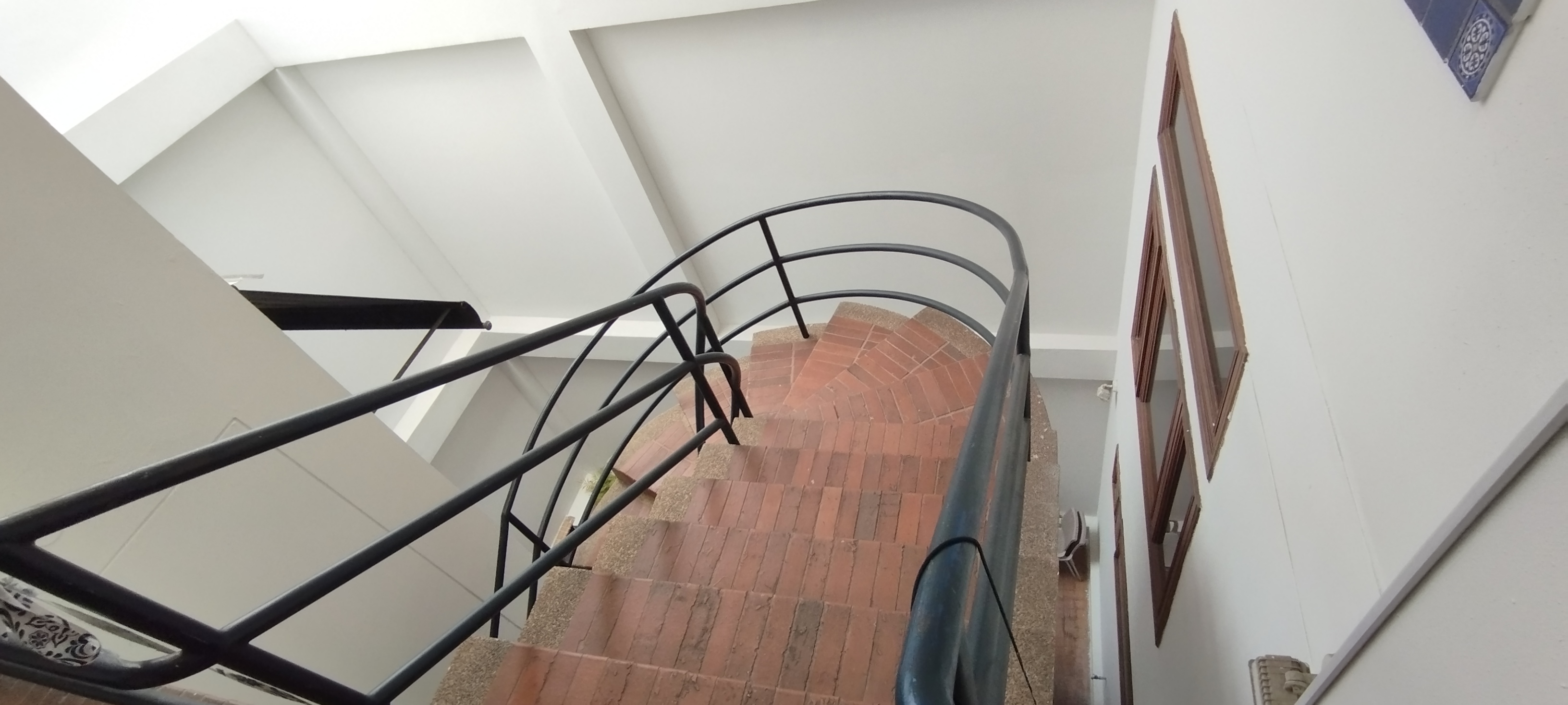 CASA COMERCIAL EN SANTA MONICA NORTE DE CALI
