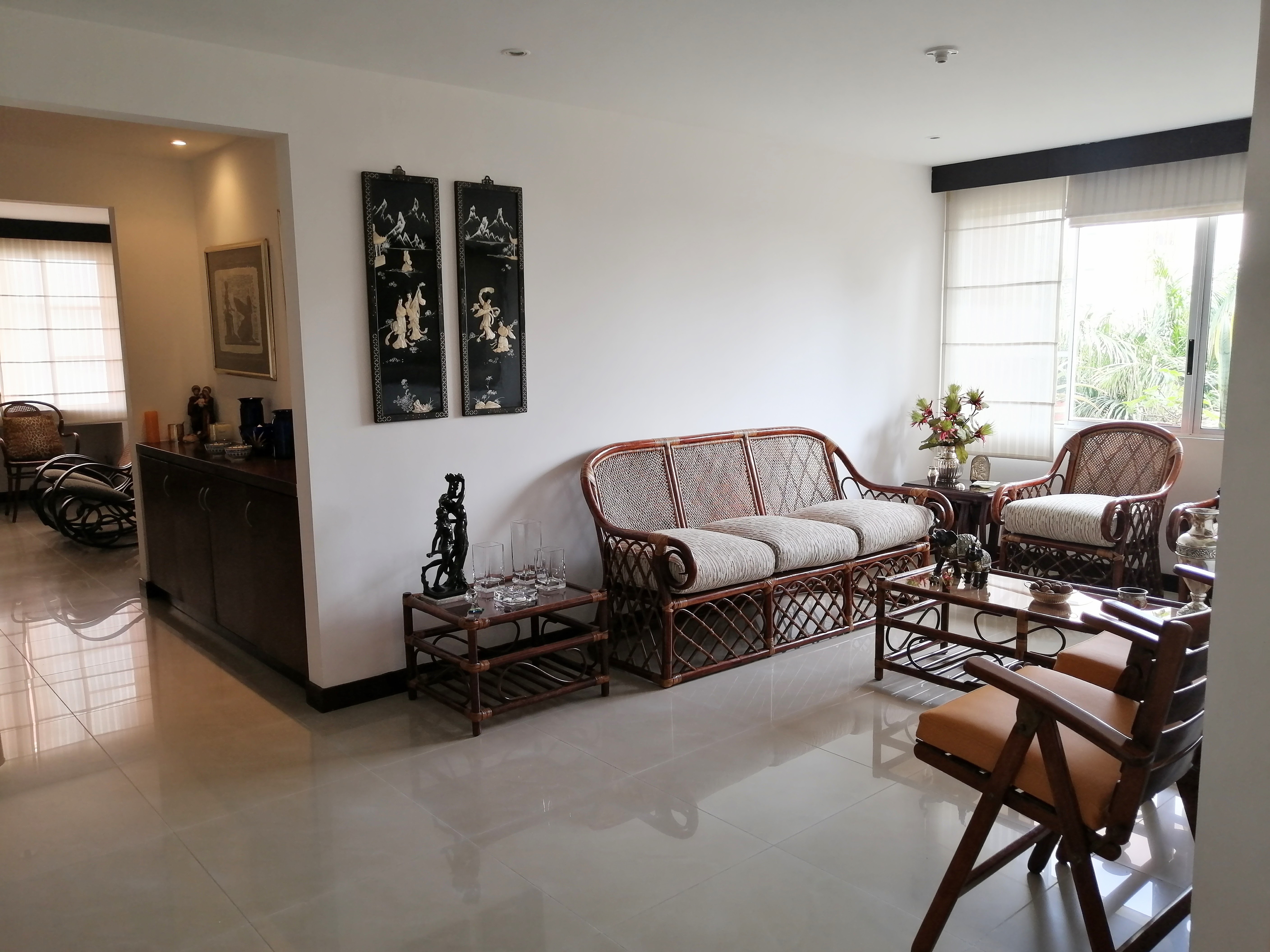 VENDEMOS LINDO APARTAMENTO EN TORRES DE CAMELOT