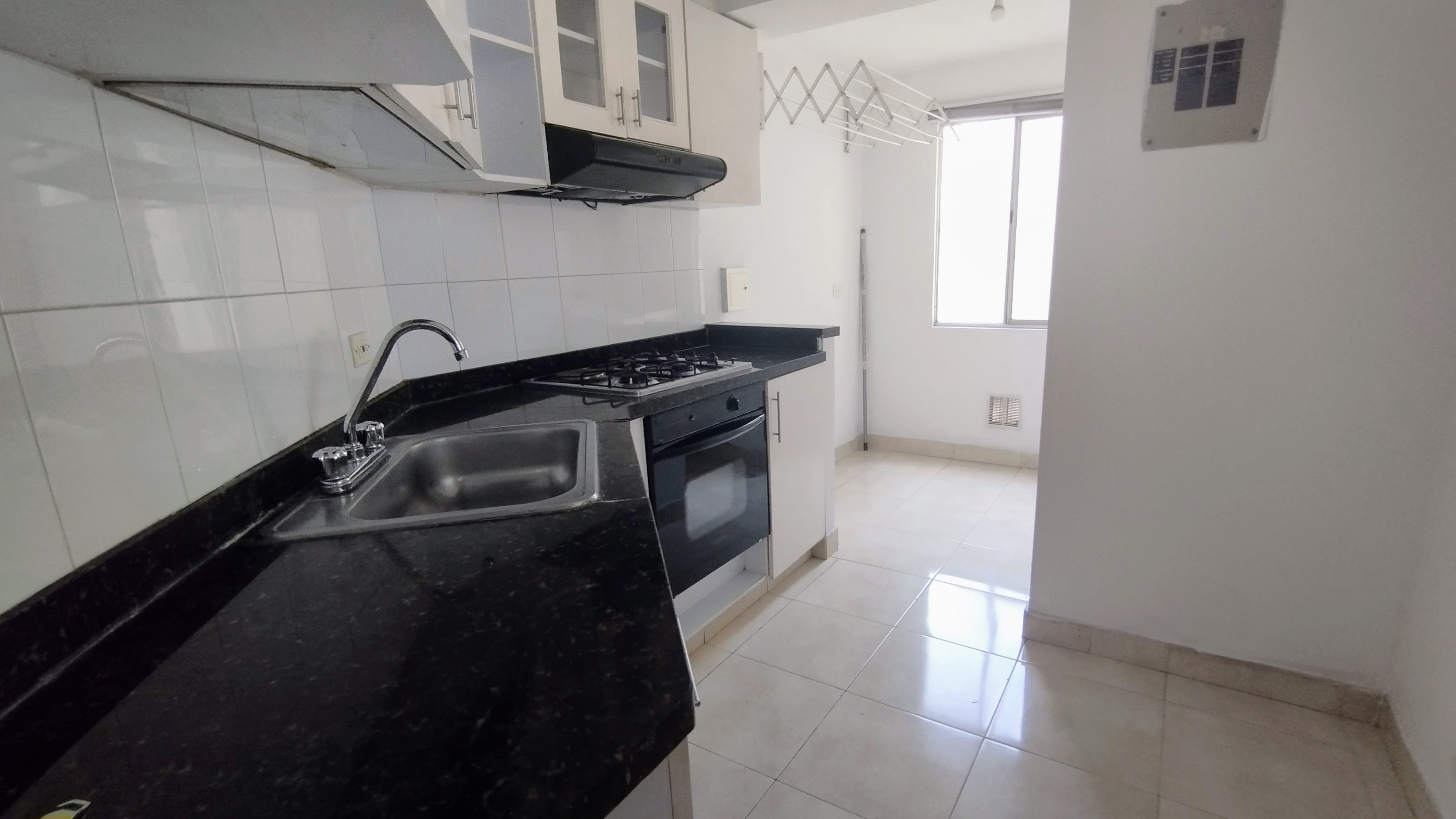 APARTAMENTO EN VENTA EN TORRES DE SANTORINO CALI