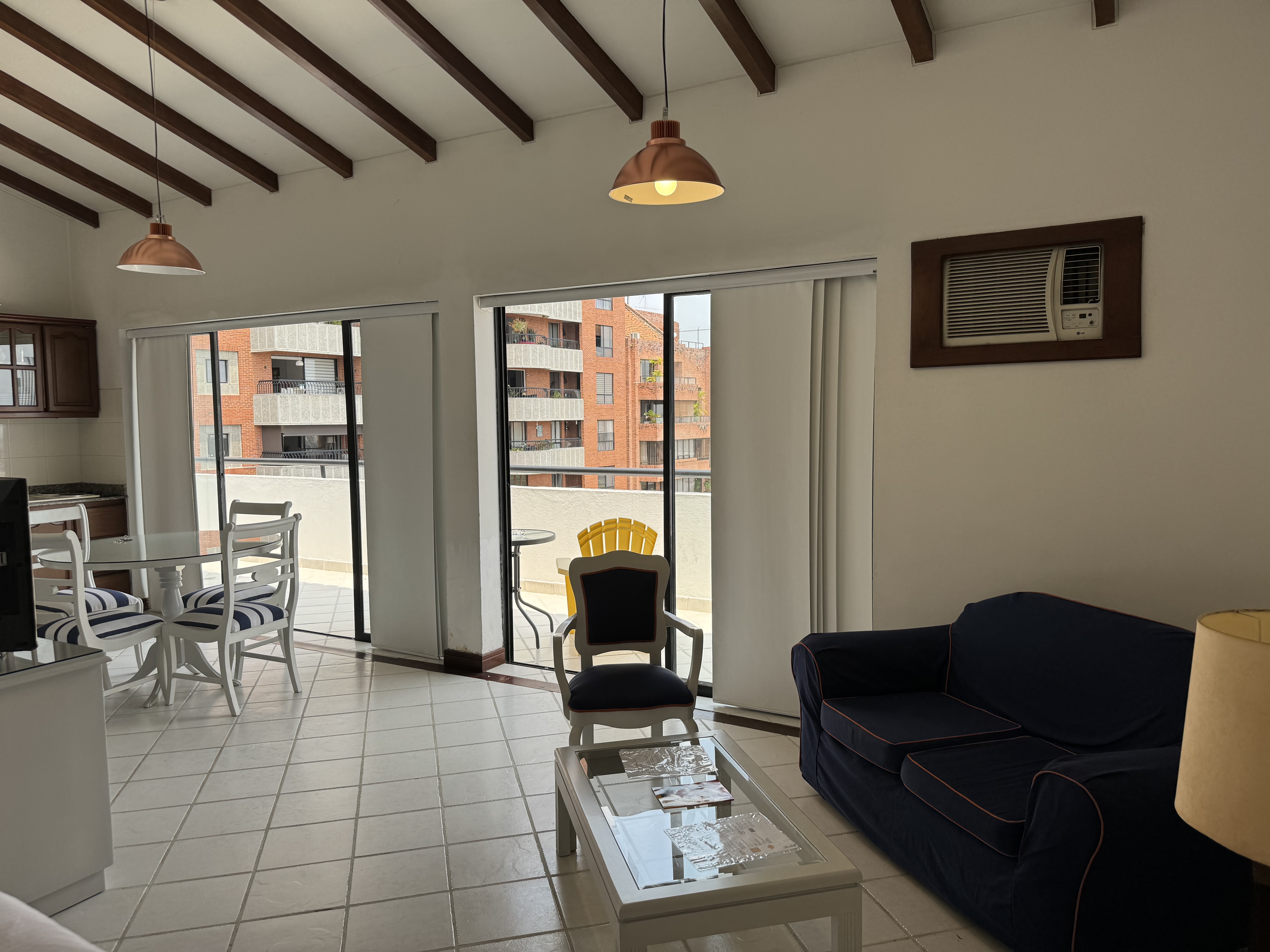 APARTAMENTO