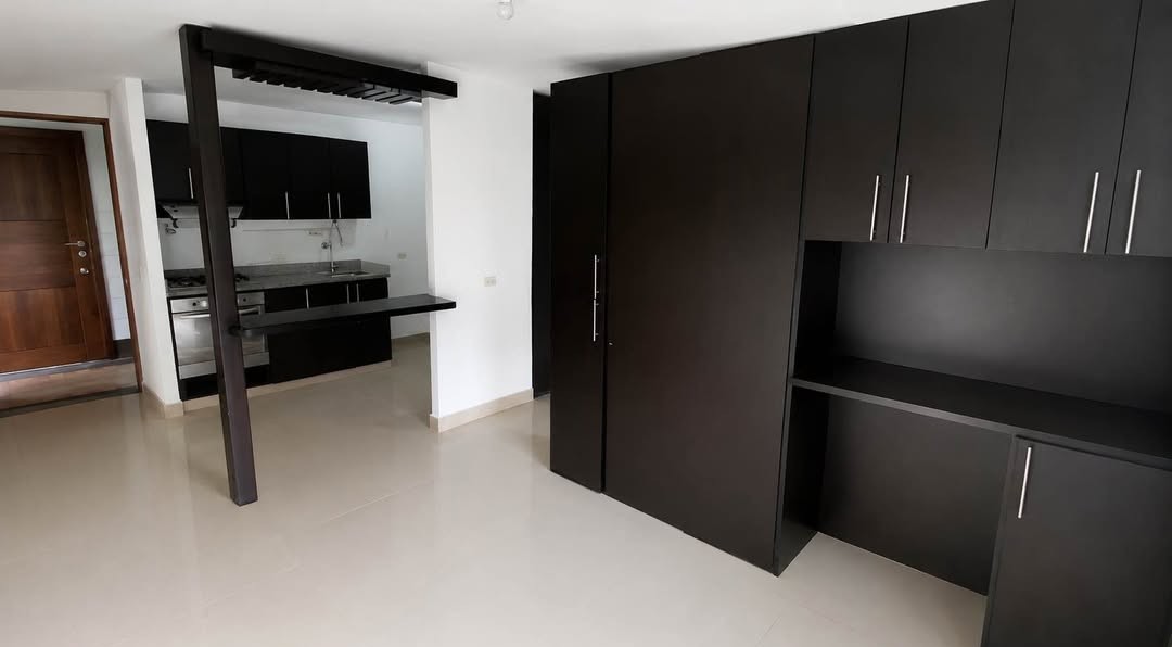 SE VENDE APARTAESTUDIO EN CALAZANS